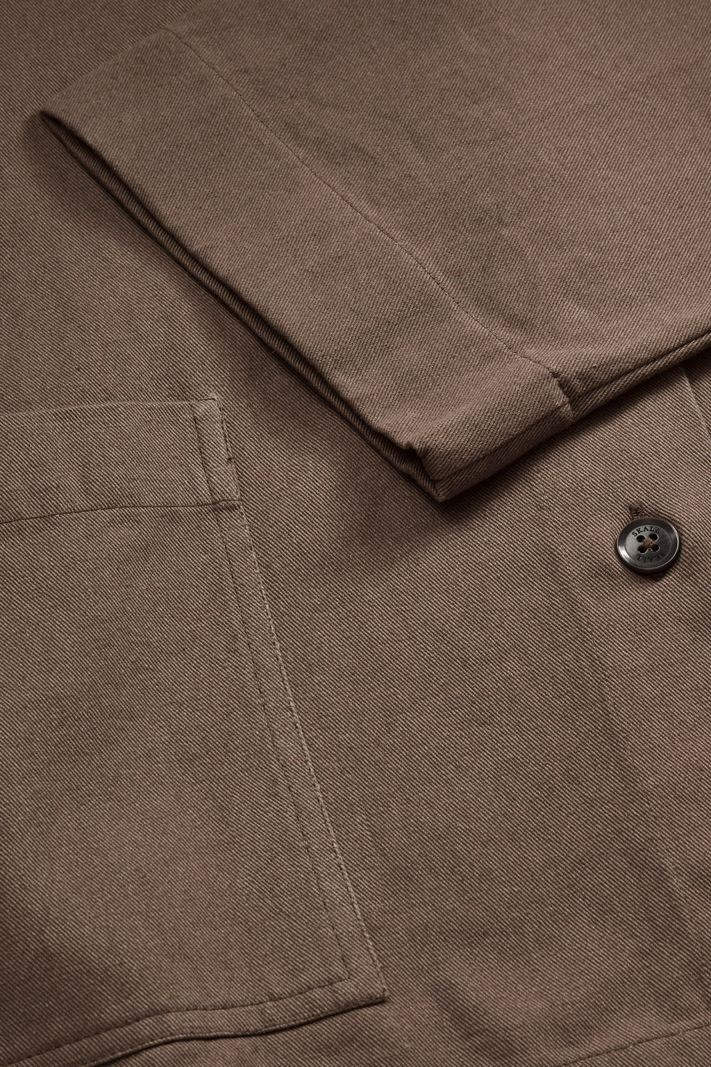 SKALL STUDIO - Heejin Organic Cotton Shirt in Cardamom - Tempo