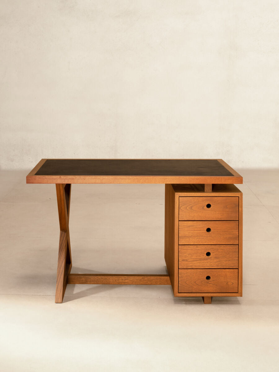 PHANTOM HANDS - Study Desk X-Leg - Tempo