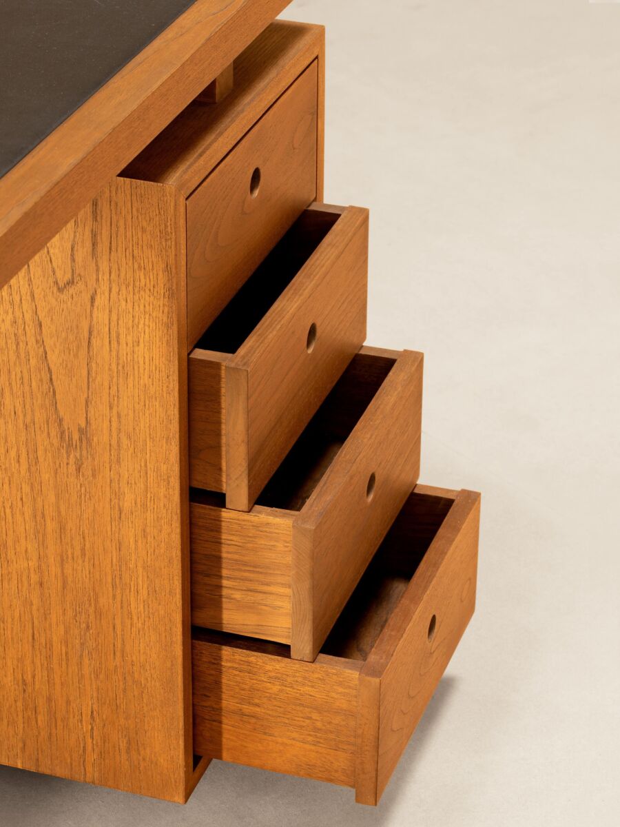 PHANTOM HANDS - Study Desk X-Leg - Tempo