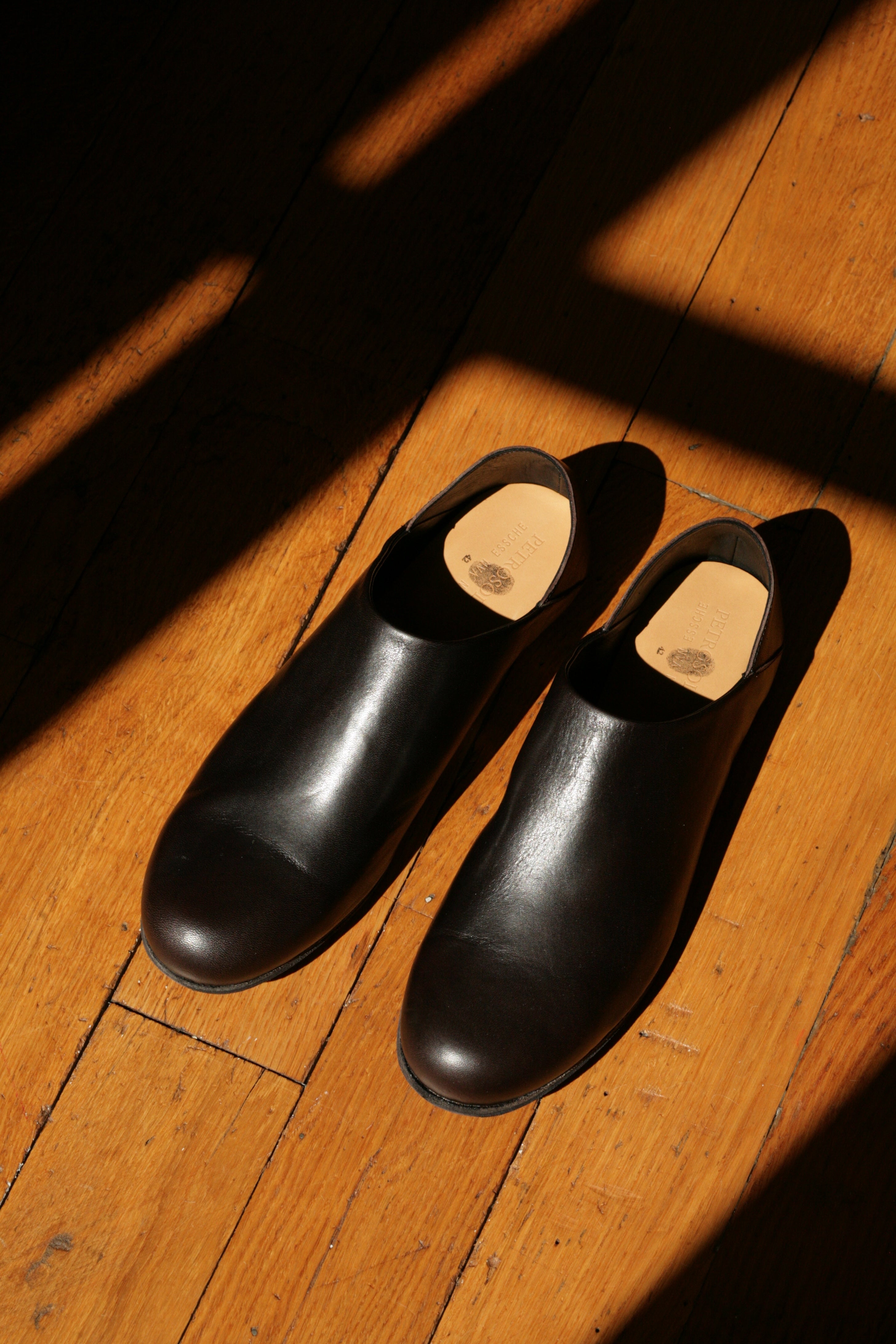 PETROSOLAUM X JAN JAN VAN ESSCHE - Babouche in Brown-Black Shinki-Hikaku Horsehide - Tempo