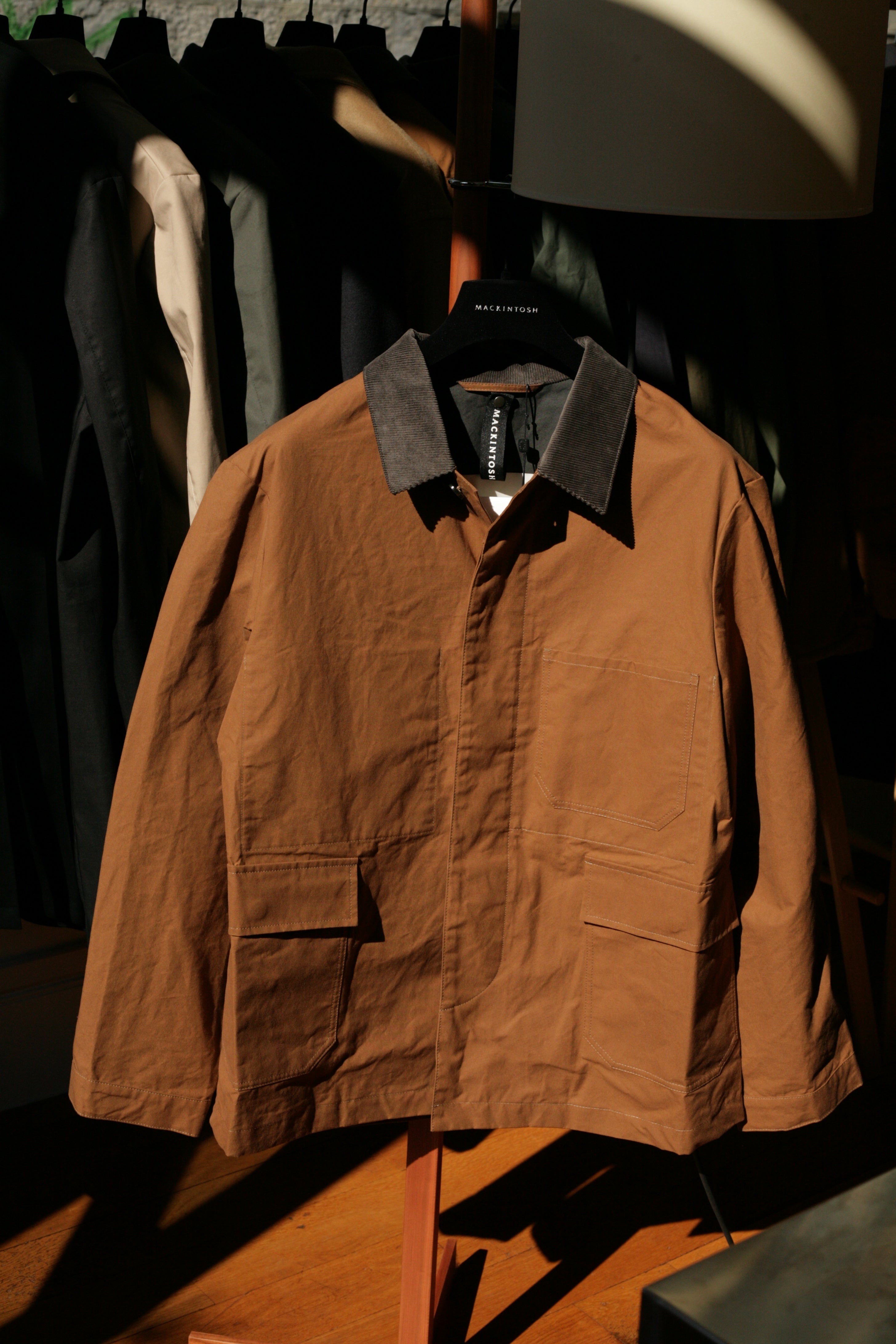 DRIZZLE CORDUROY COLLAR DRY-WAXED COTTON CHORE JACKET | BRICK | GMM-207