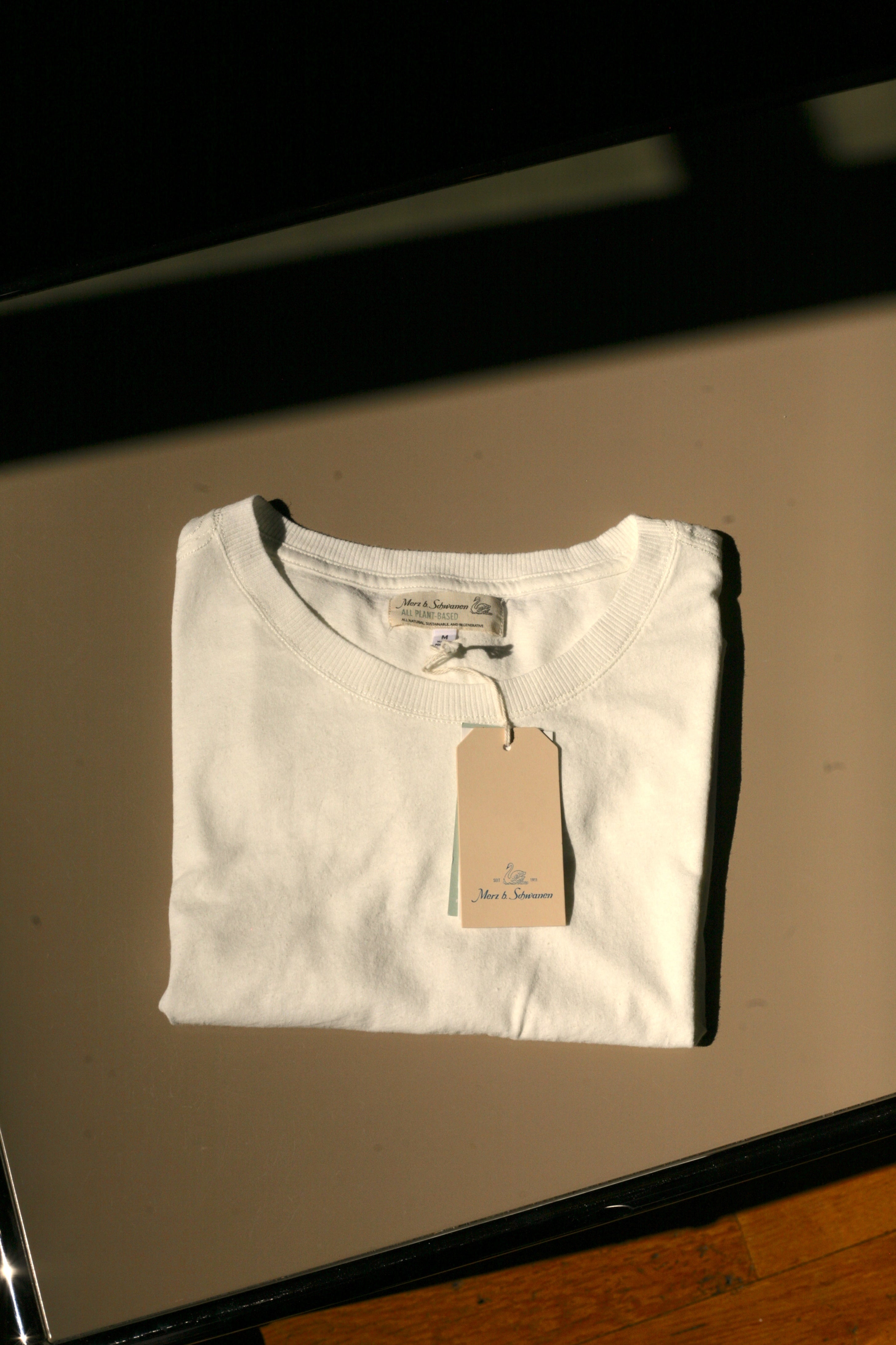 MERZ B. SCHWANEN - All Plant Based Women's T-shirt Cotton-Hemp 4.6oz Cropped Relaxed Fit in White - Tempo