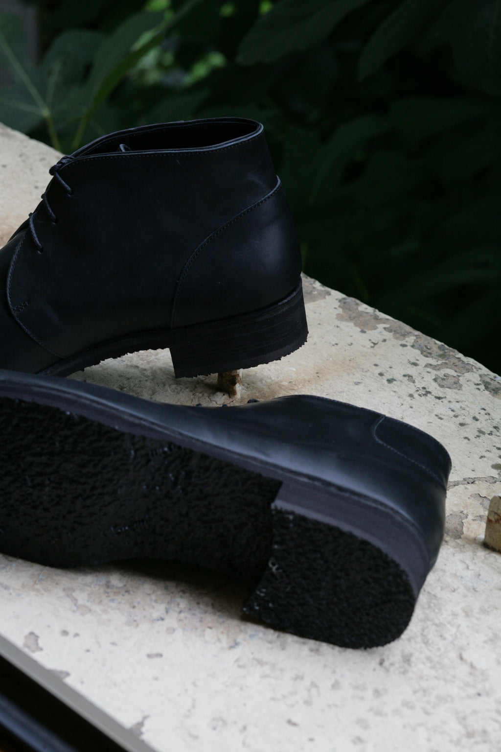 PETROSOLAUM - Connect Chukka in Black Pit Oil Calf - Tempo