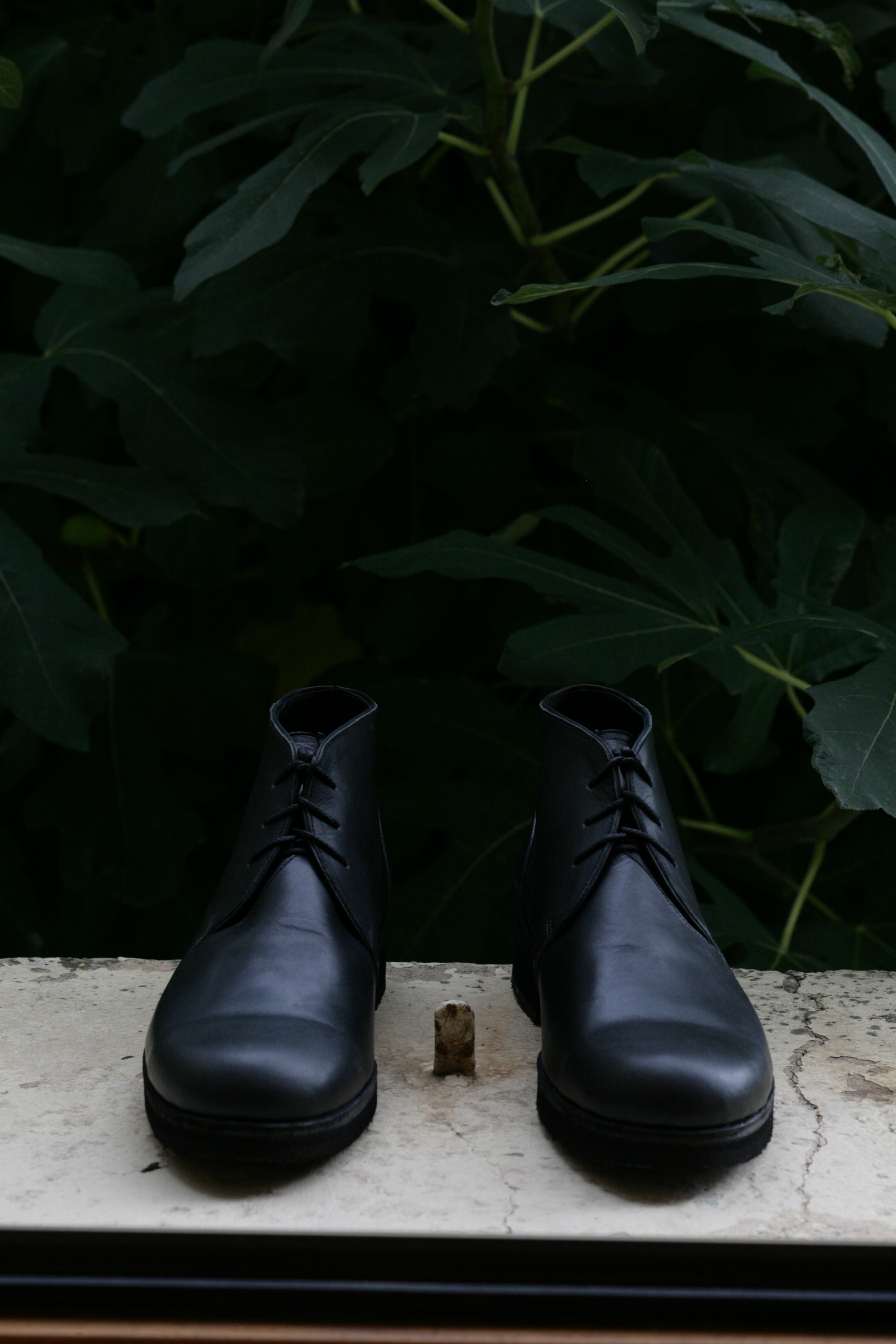 PETROSOLAUM - Connect Chukka in Black Pit Oil Calf - Tempo