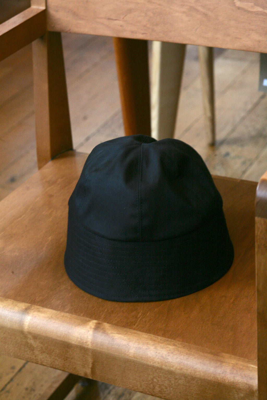 MACKINTOSH X STUDIO NICHOLSON - Handmade Deveron Rubberized Bonded Cotton Bucket Hat in Black - Tempo
