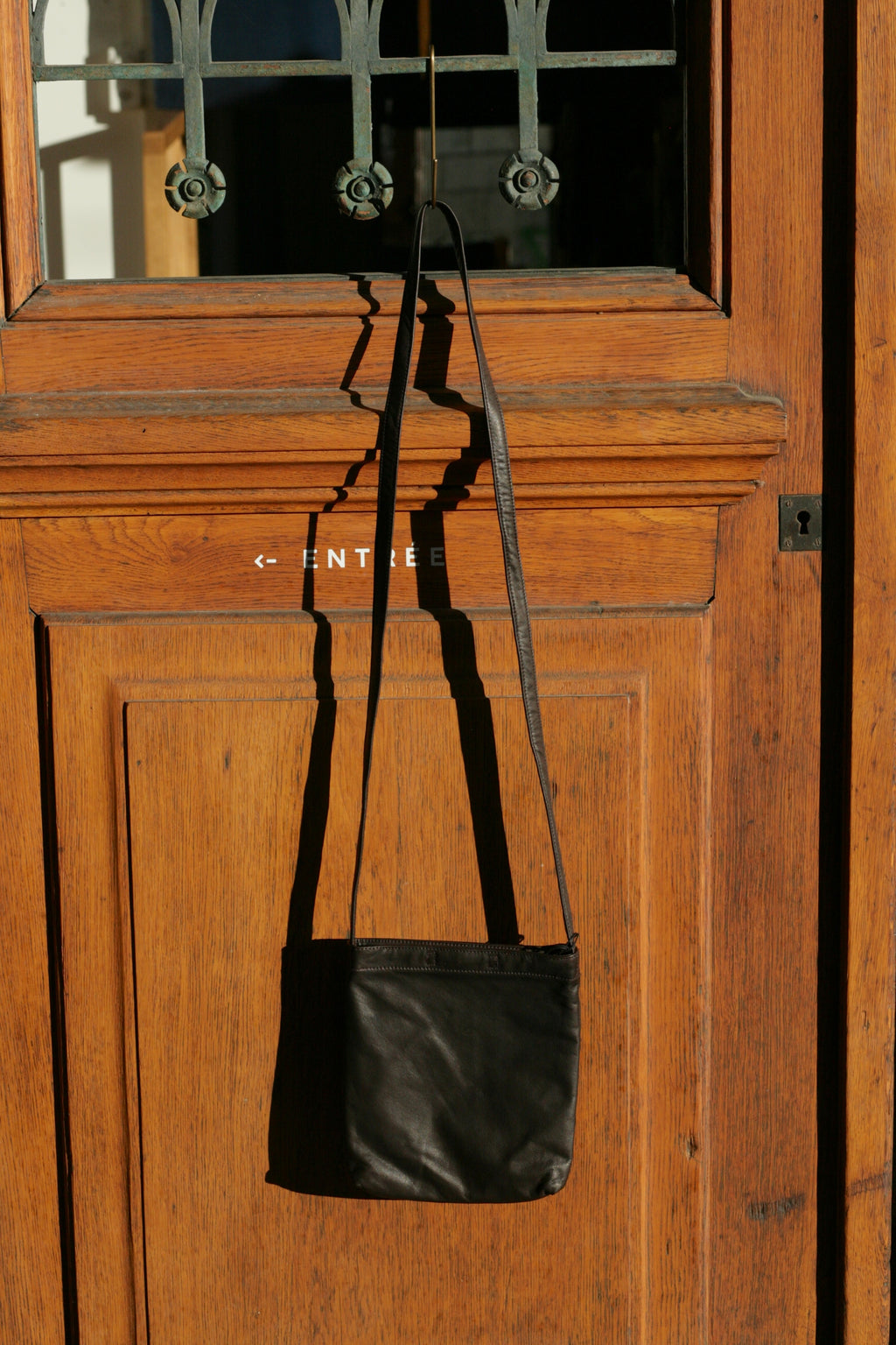 YOKO SAKAMOTO - RESEARCHER BAG SMALL FULL GRAIN COWHIDE BROWN - Tempo