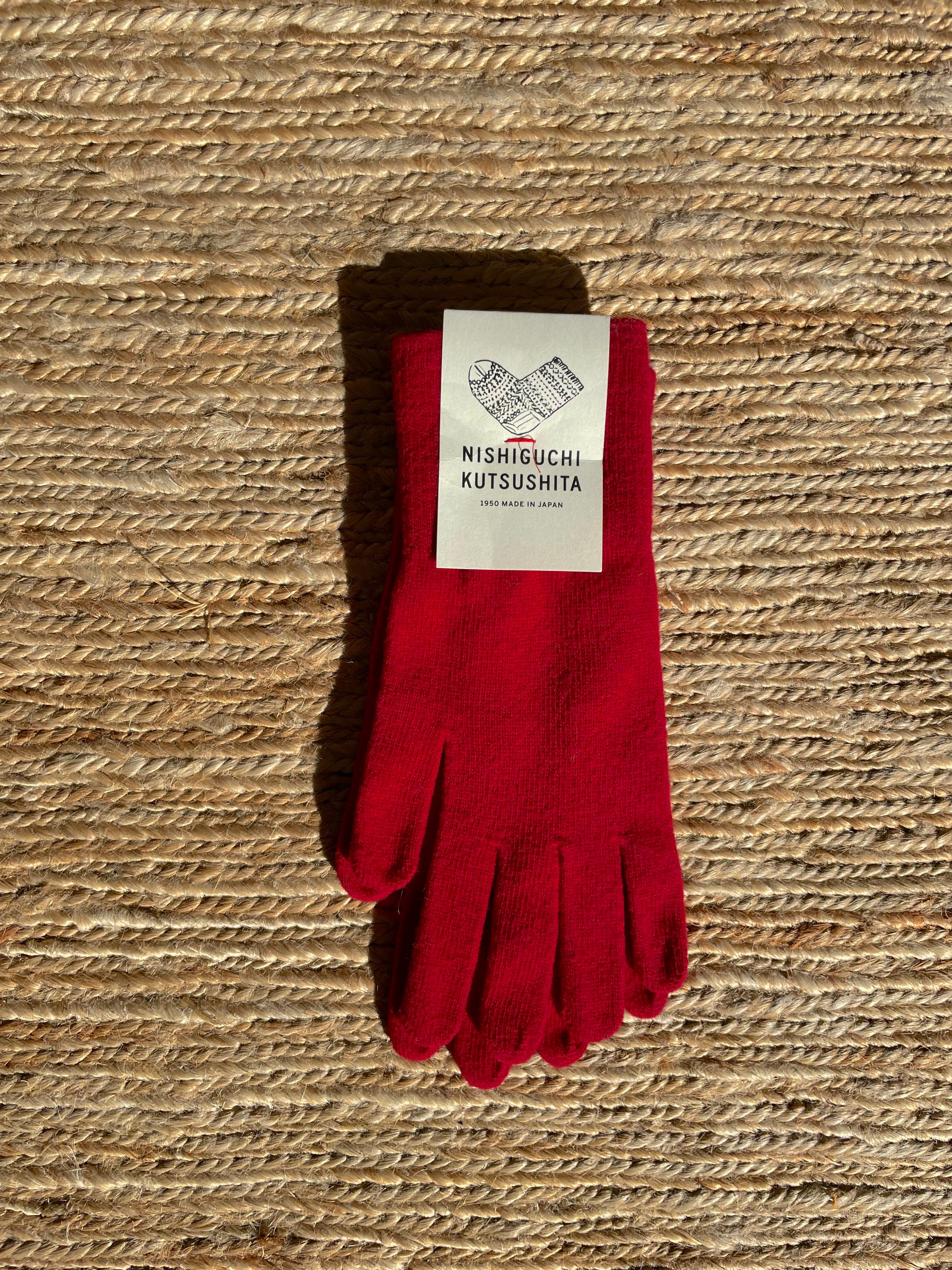 Nishiguchi Kutsushita - Merino Wool Gloves in Red - Tempo