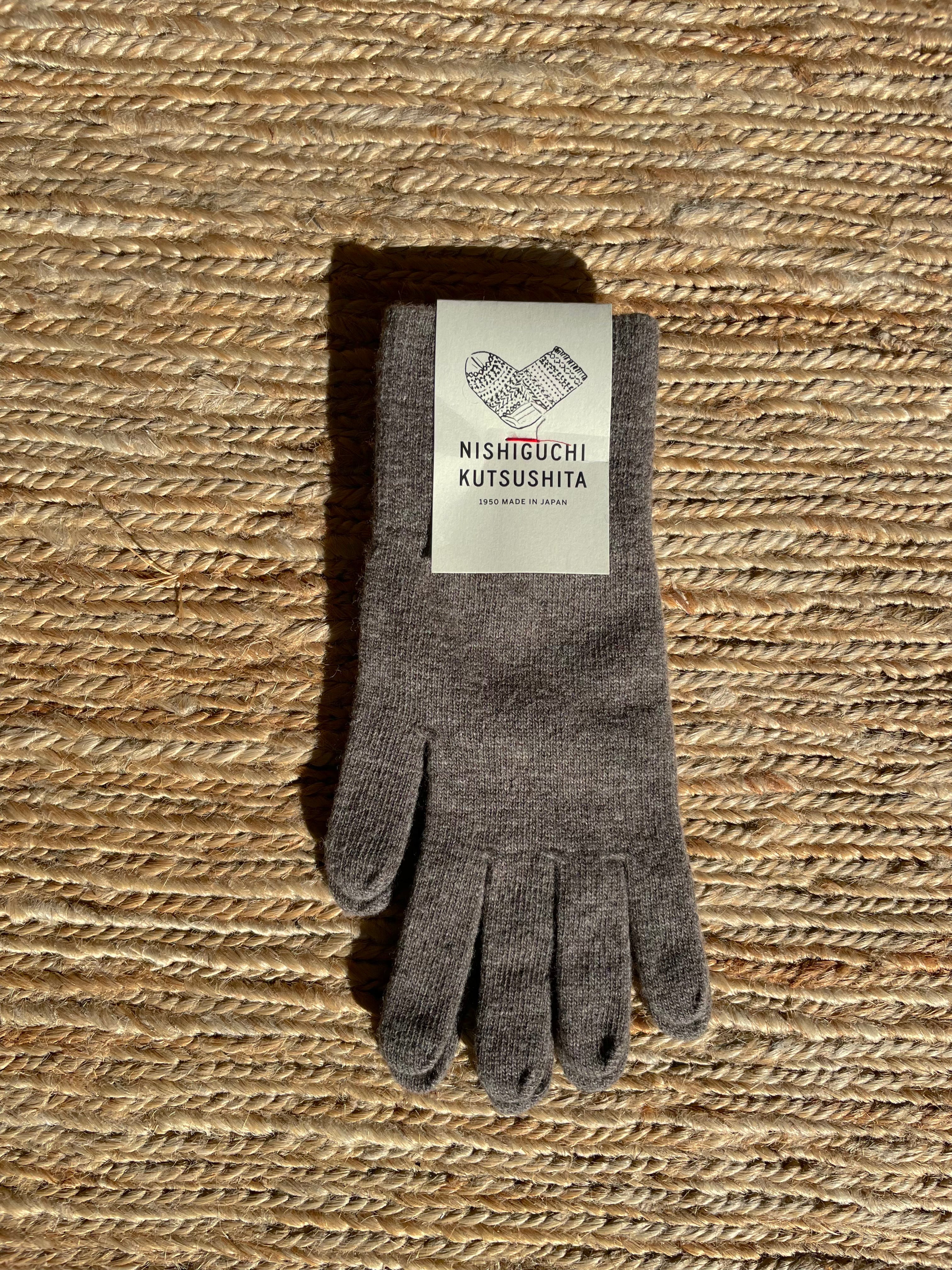 Nishiguchi Kutsushita - Merino Wool Gloves in Mocha Brown - Tempo