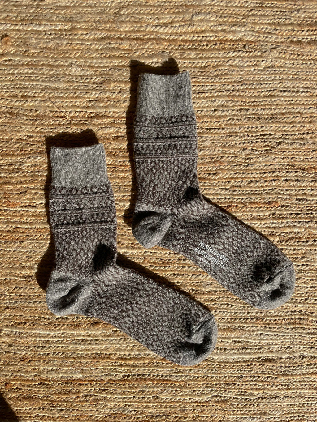 Nishiguchi Kutsushita - Wool Jacquard Socks in Gray - Tempo