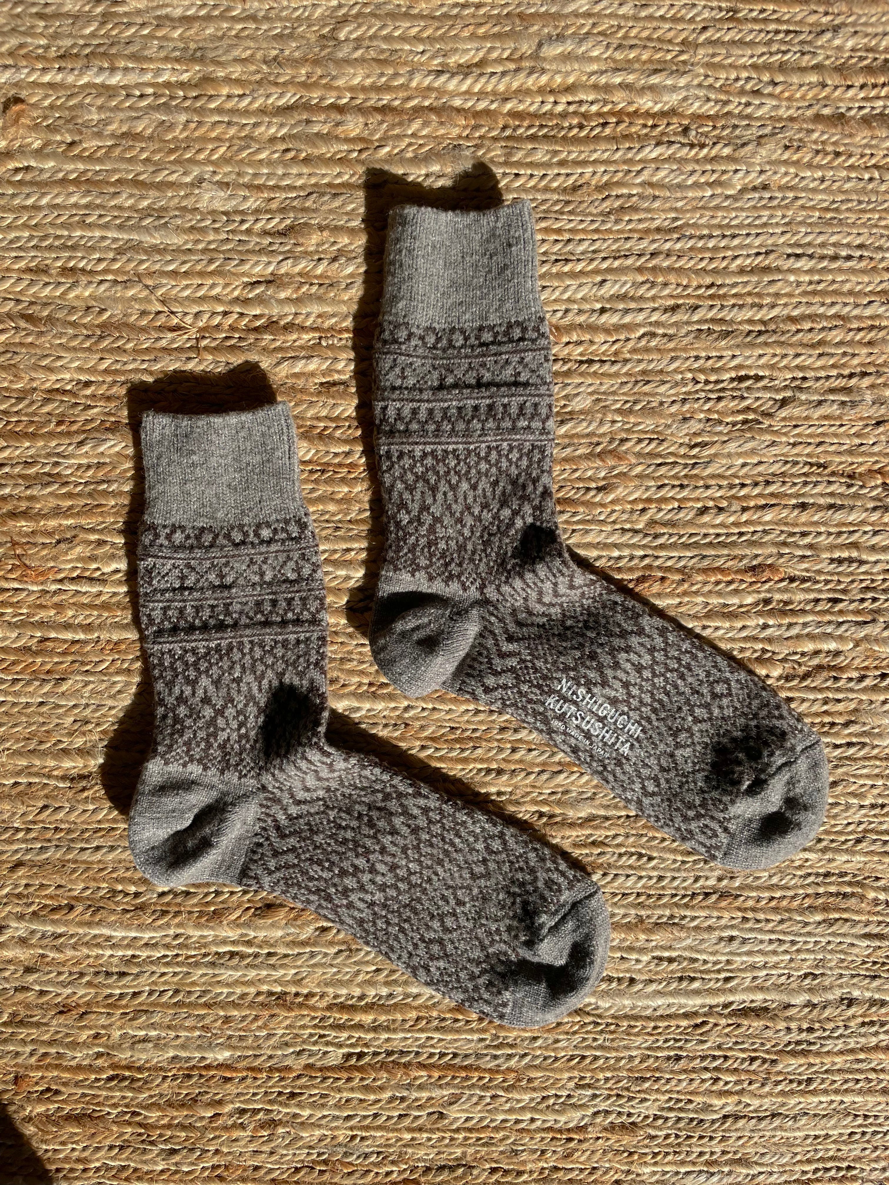 Nishiguchi Kutsushita - Wool Jacquard Socks in Gray - Tempo