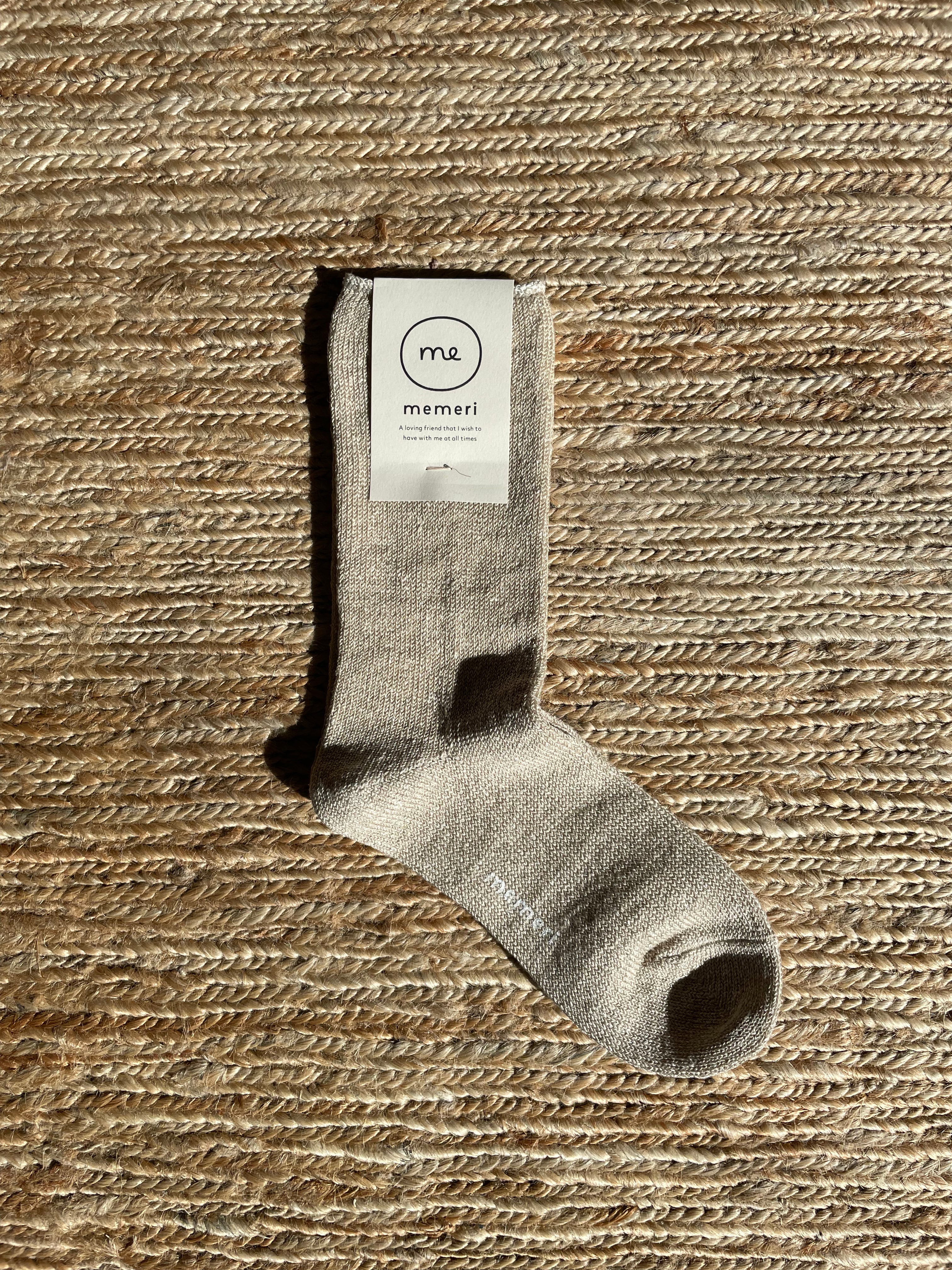 Leinen-Seiden-Socken in Beige 