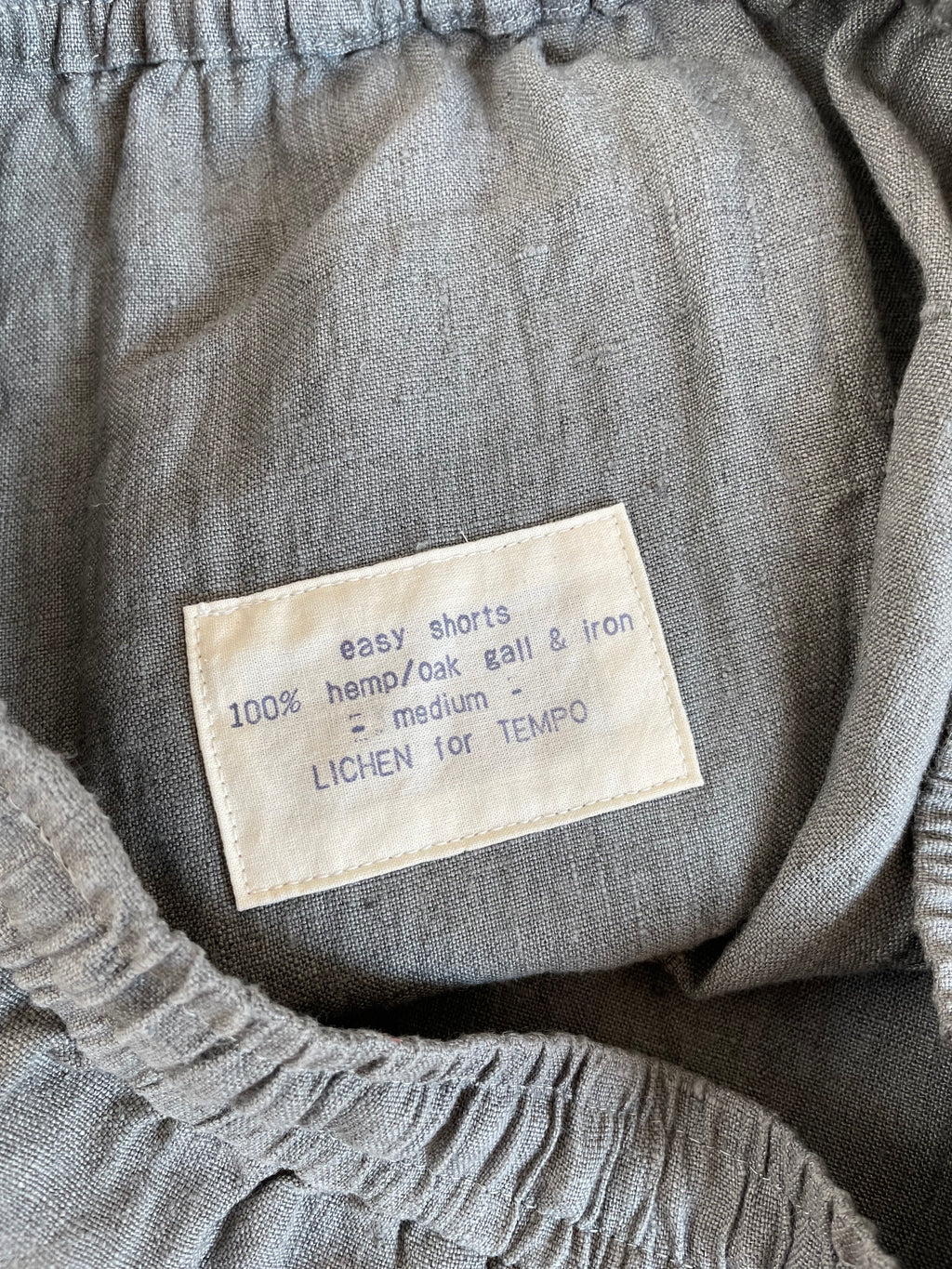 Oak Gall & Iron Hand-Dyed Hemp Easy Shorts - Tempo