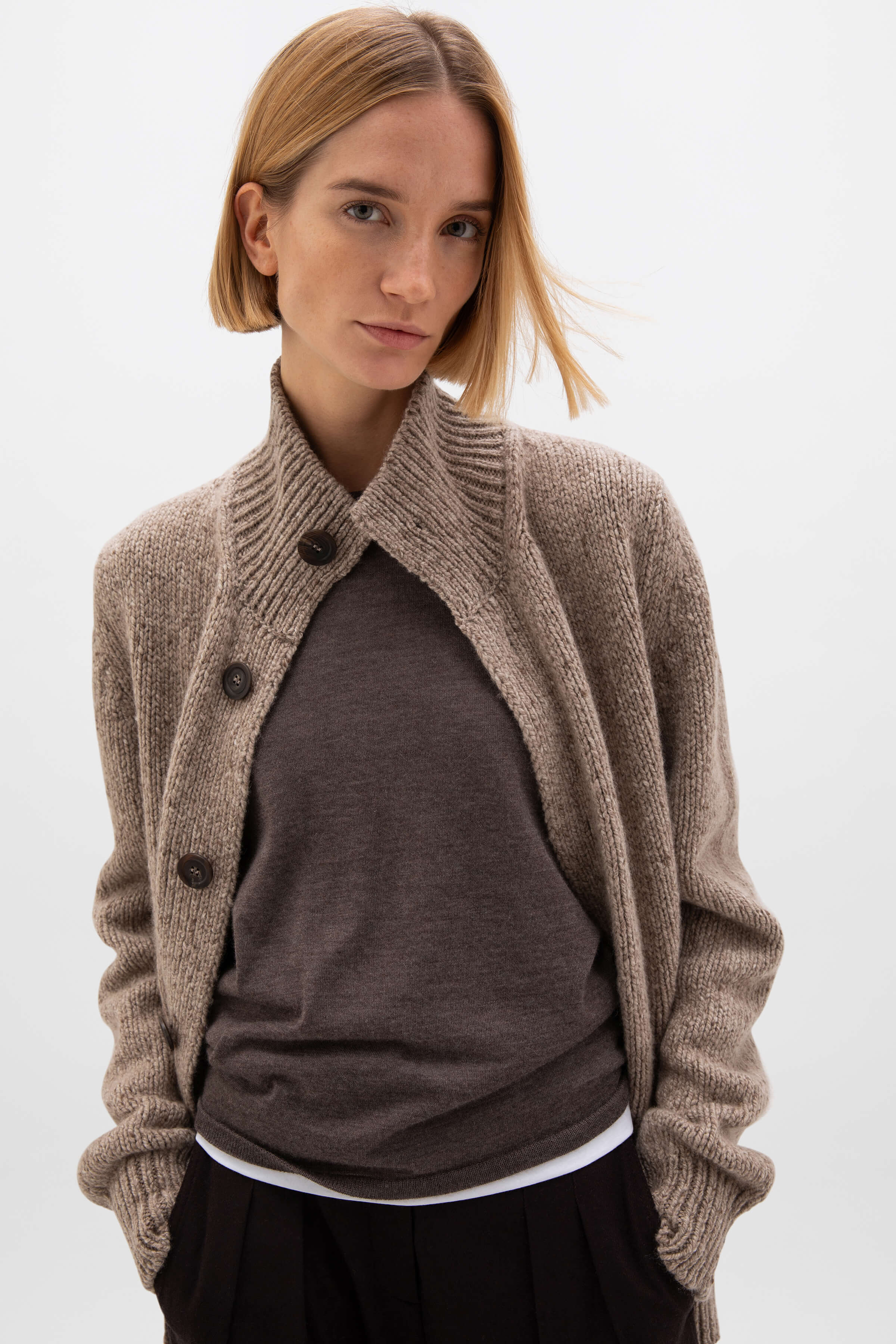 Donegal Cashmere Cardigan in Ash