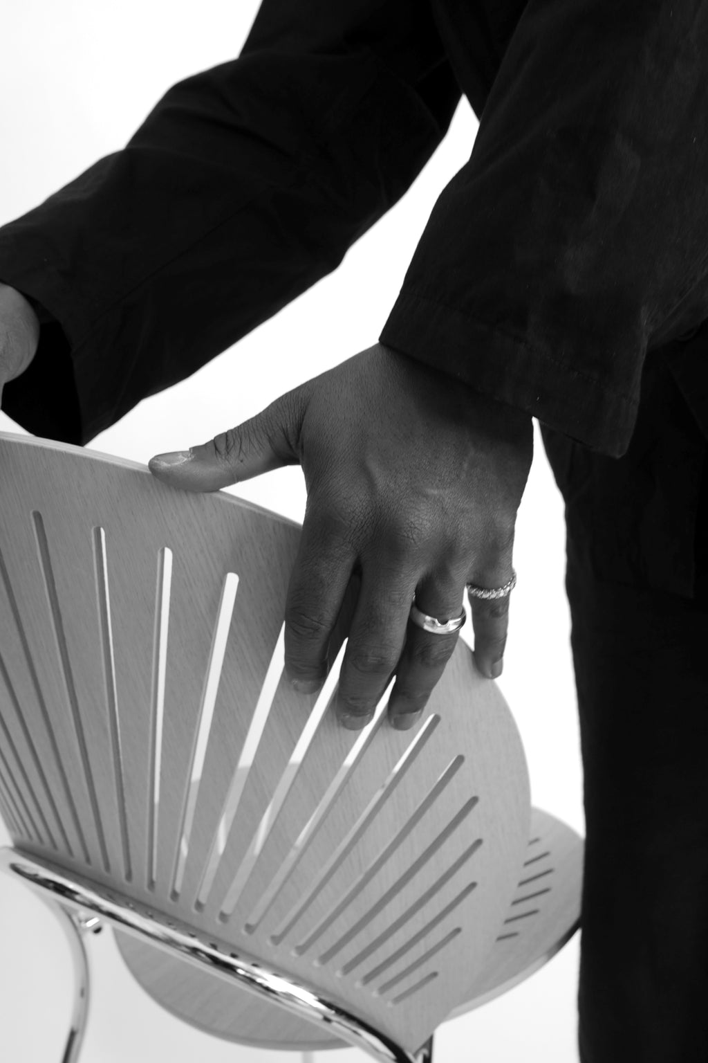 FREDERICIA - SAMPLE | Trinidad Chair in Oak Lacquer + Chrome - Tempo