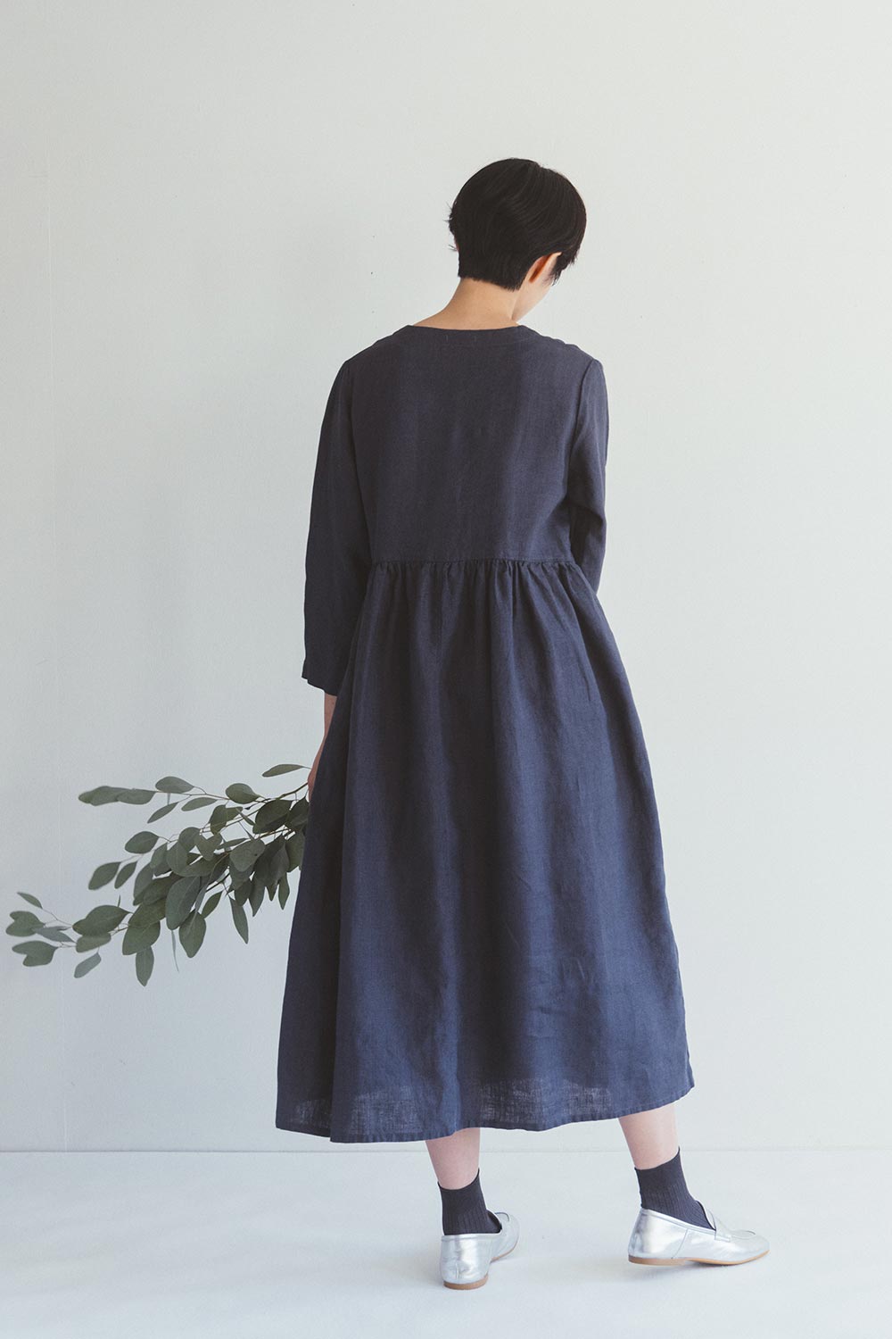 FOG LINEN WORK - Fiore Linen Dress in Macadam - Tempo