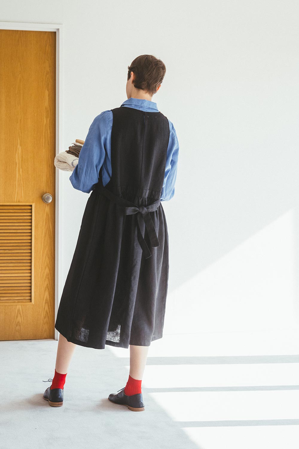 FOG LINEN WORK - Tina Linen Over Dress in Black - Tempo