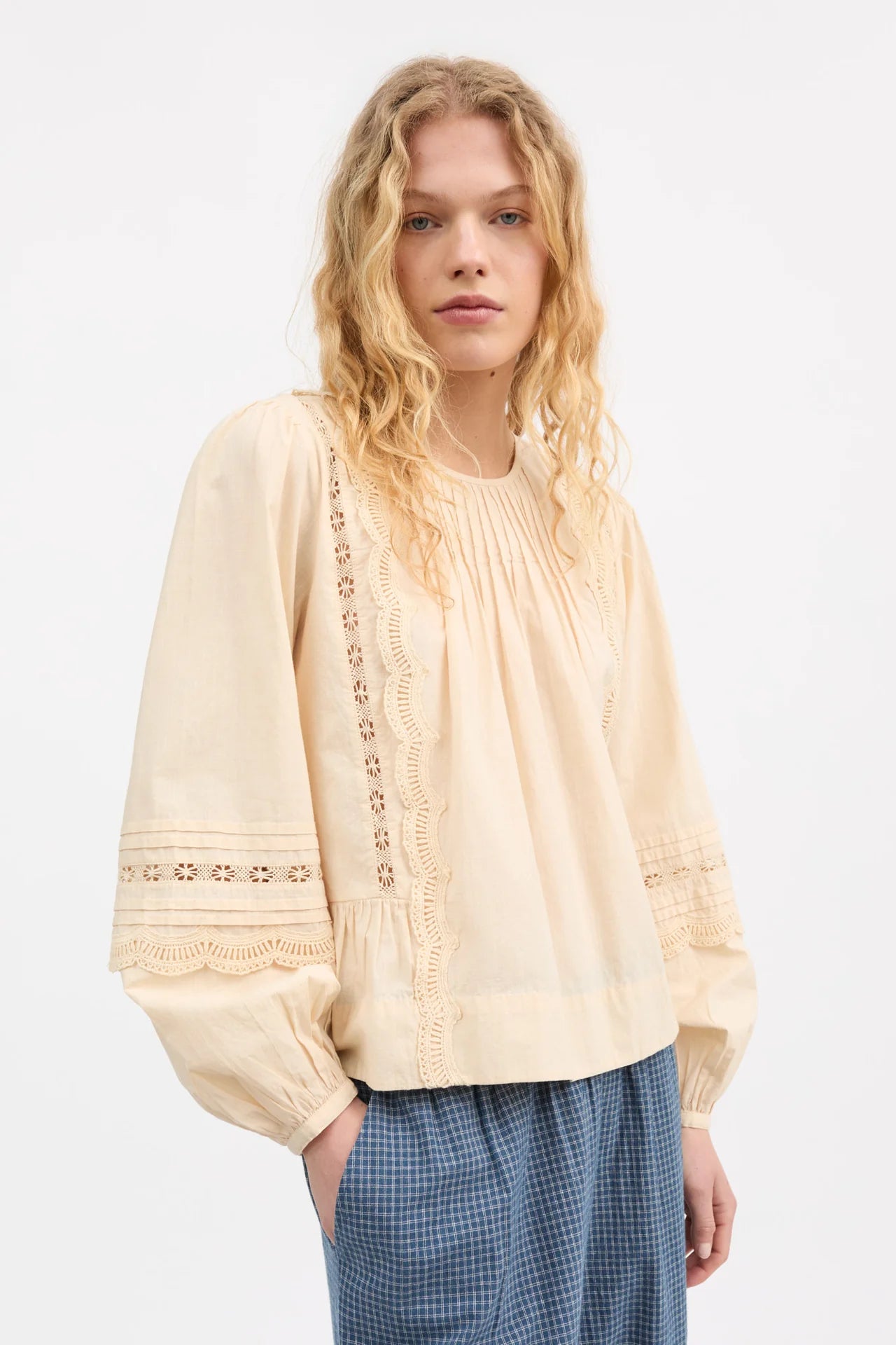 SKALL STUDIO - Leaf Organic Cotton Blouse in Antique Beige - Tempo