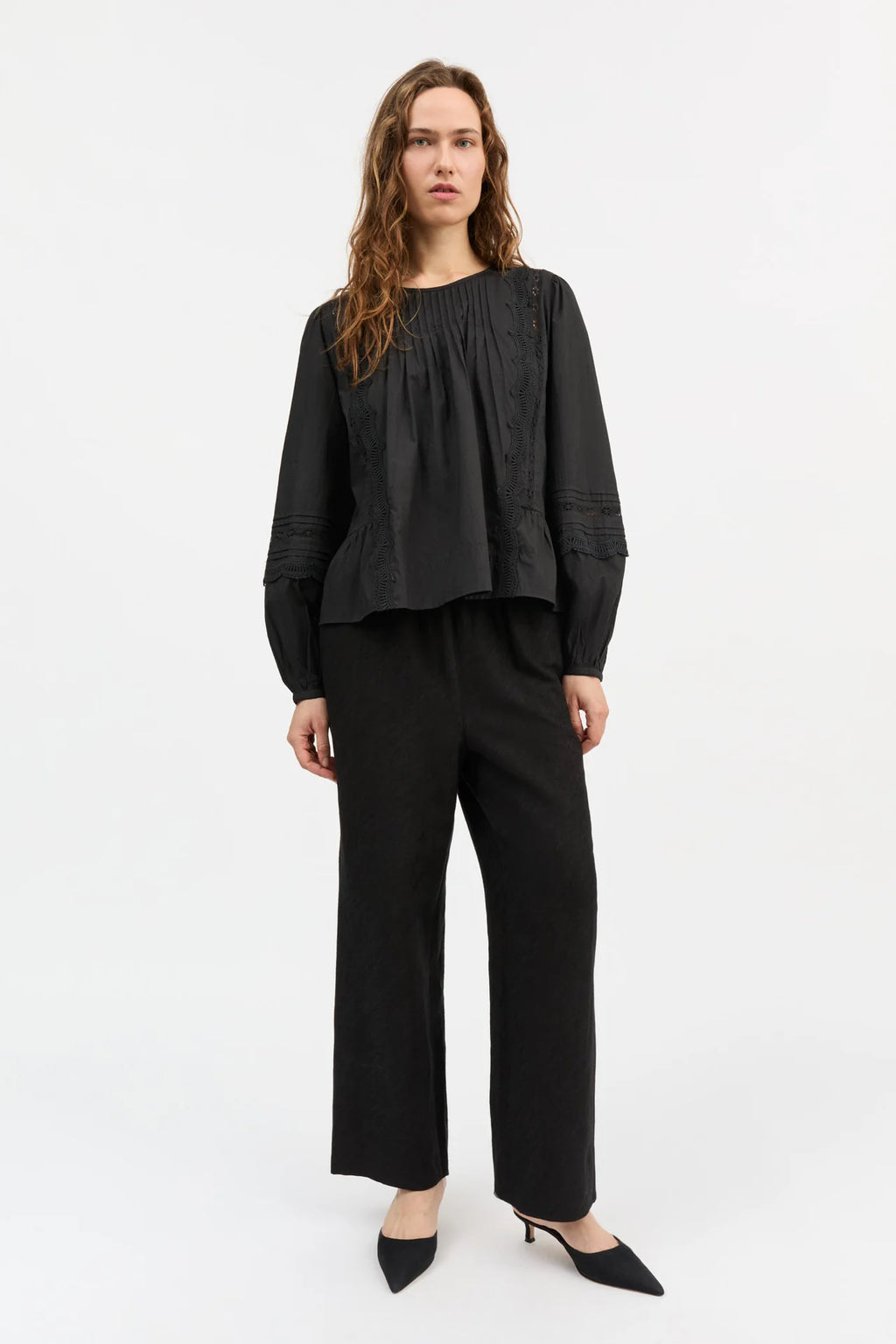 SKALL STUDIO - Leaf Organic Cotton Blouse in Black - Tempo