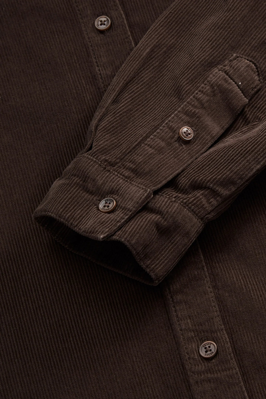SKALL STUDIO - Millington Organic Cotton Corduroy Shirt in Dark Brown - Tempo