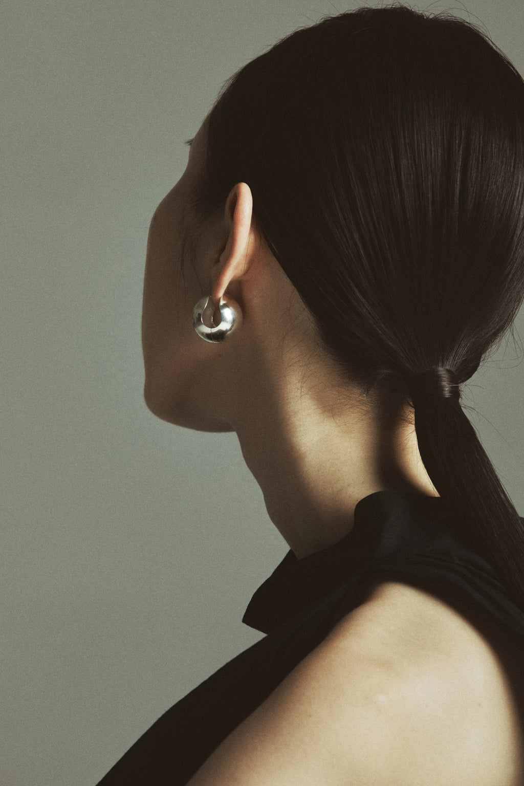 COLDFRAME - Handcrafted 925 Silver New Lux Huggie Earrings - Tempo