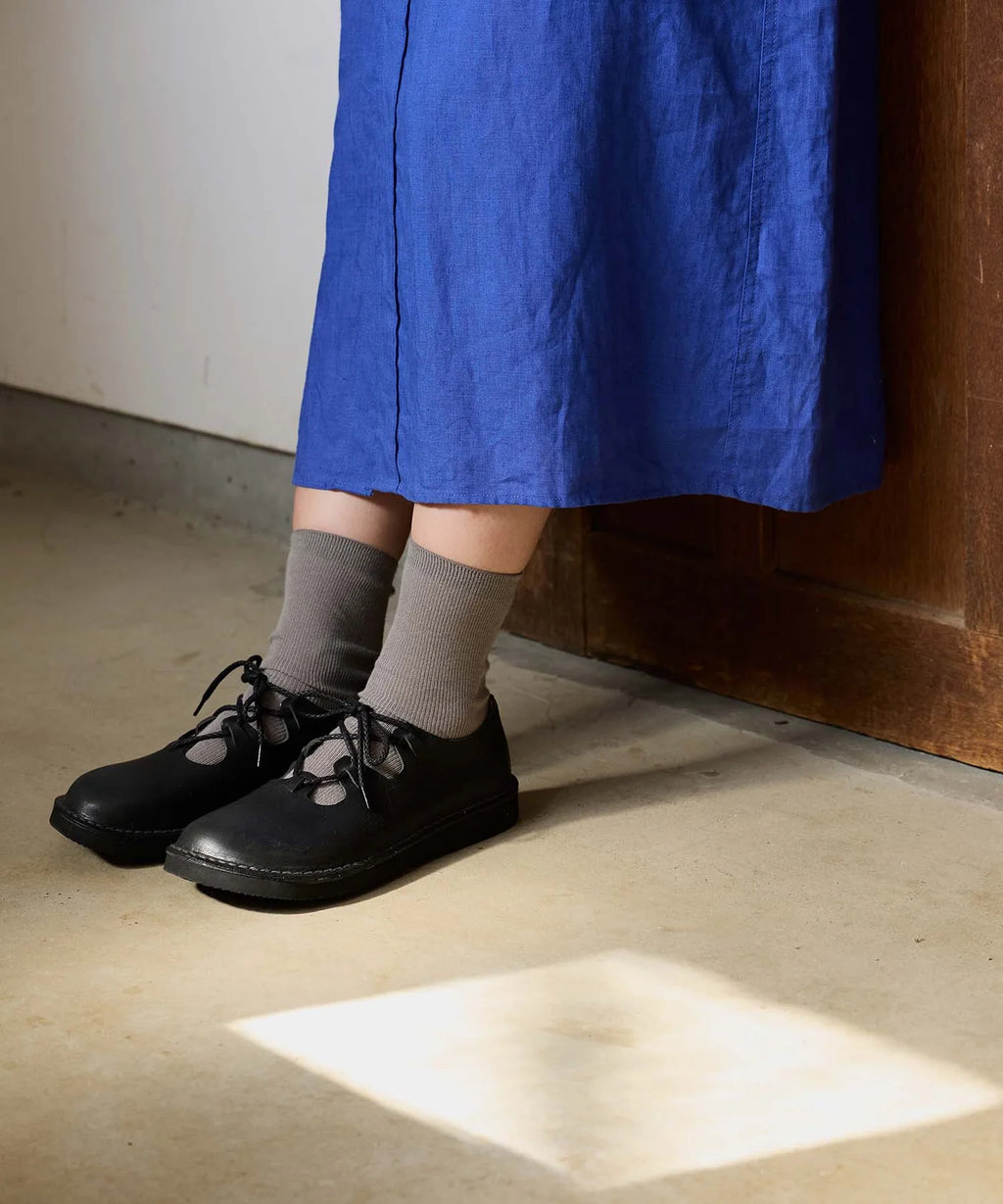 ORGANIC HANDLOOM - Coalport in Oiled Pull-Up Leather - Black - Tempo