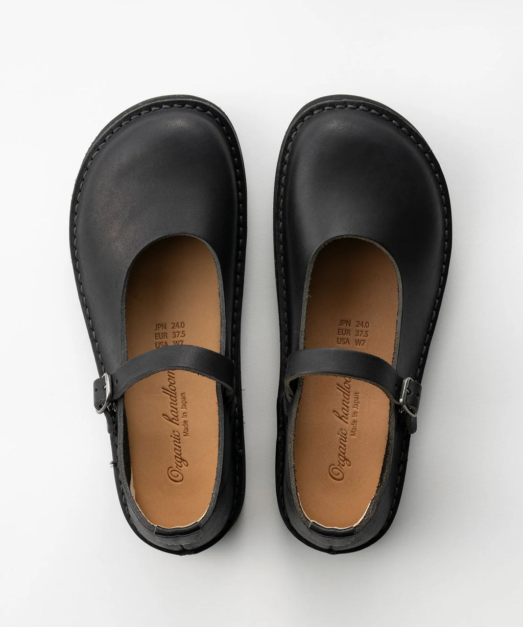 Shelly in Oiled Pull-Up Leather - Black