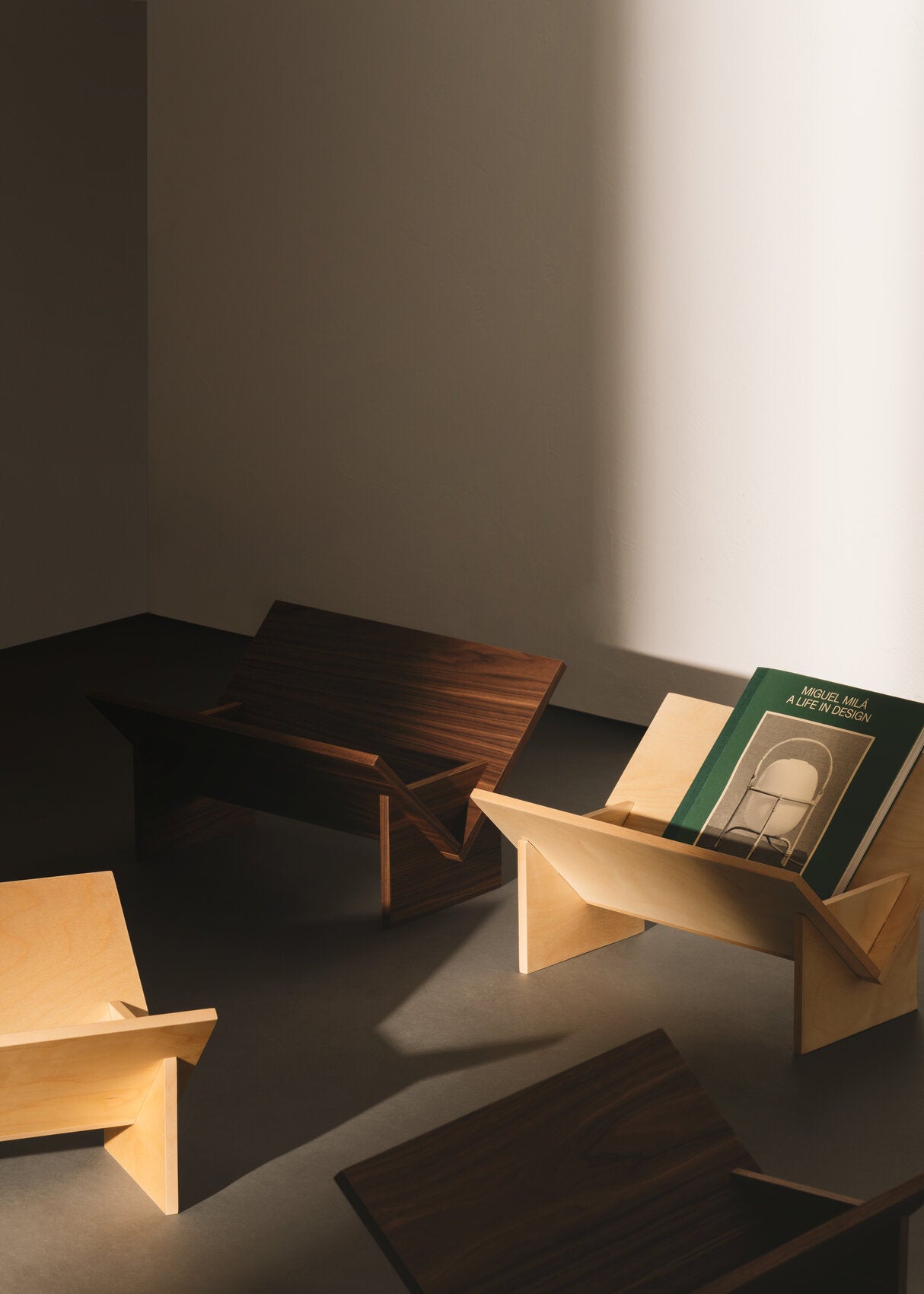 Oakland Bookcase in Birch or Walnut - Tempo