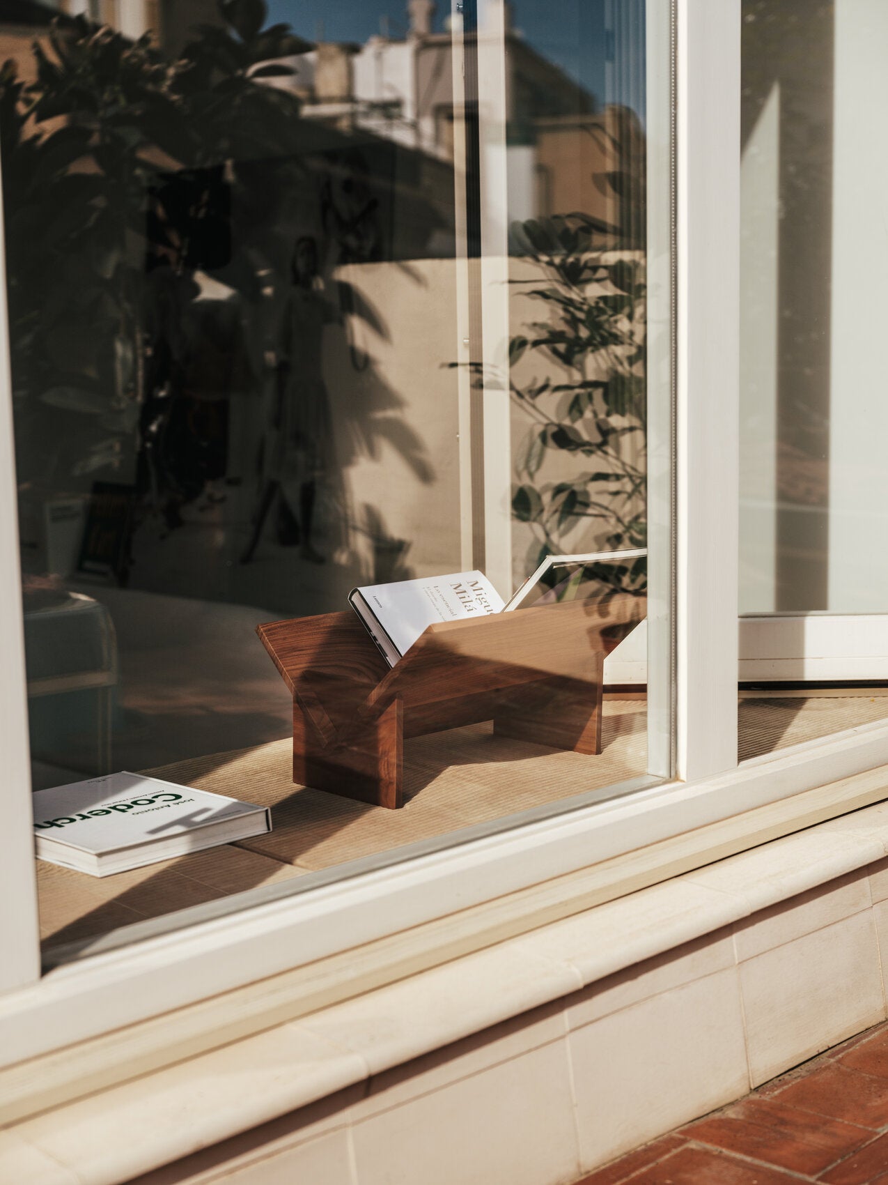 Oakland Bookcase in Birch or Walnut - Tempo