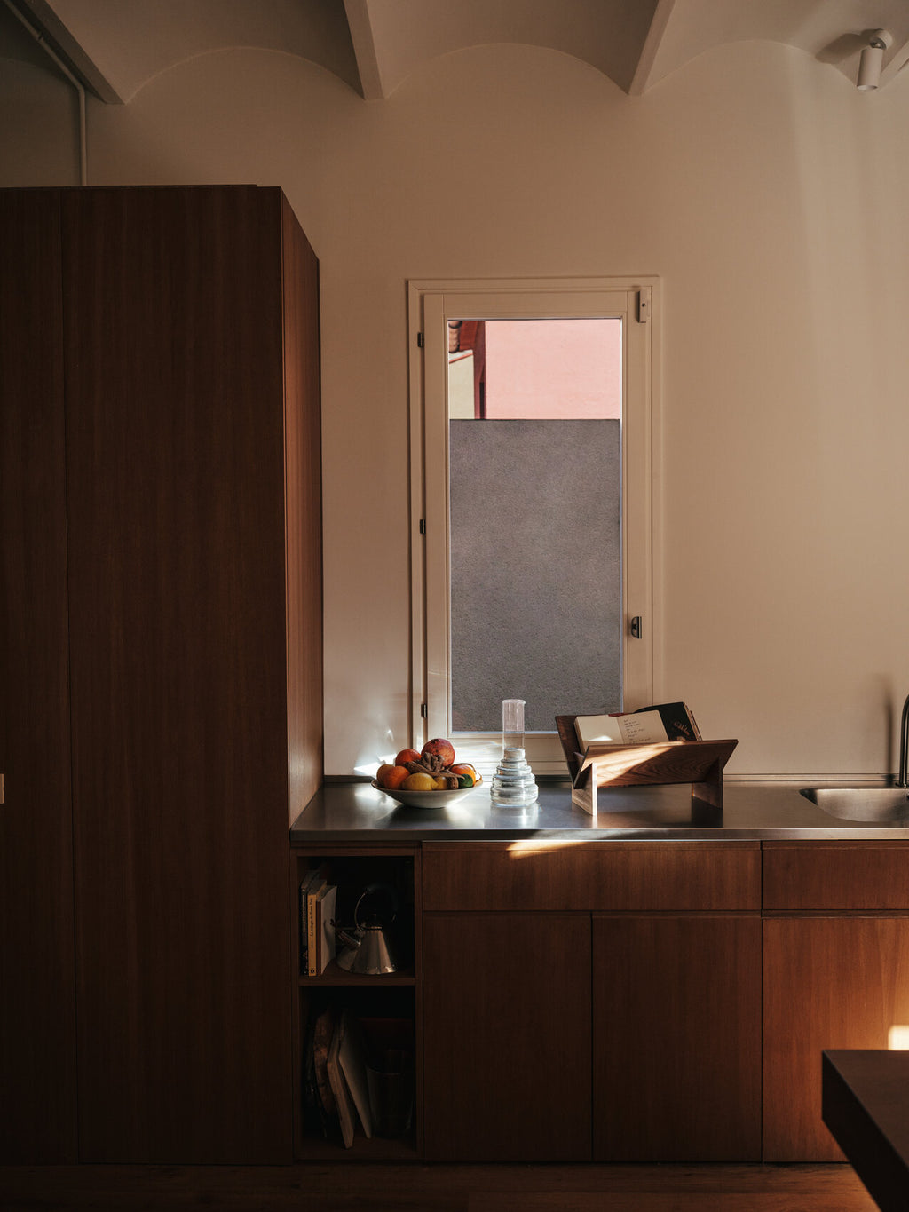 Oakland Bookcase in Birch or Walnut - Tempo