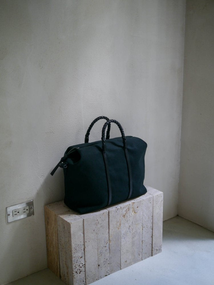 Woven Duffel Bag 35 in Black - Tempo