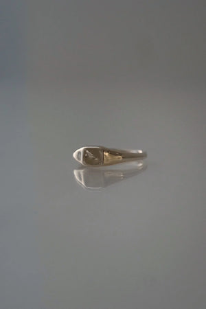 Handgefertigter Ring aus 10 Karat Gold m-k03