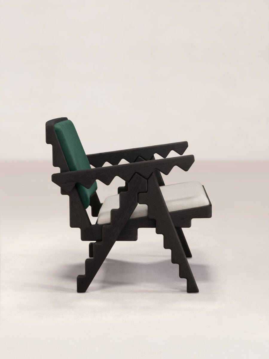 PHANTOM HANDS - Crocodile Chair / Black Finish - Tempo