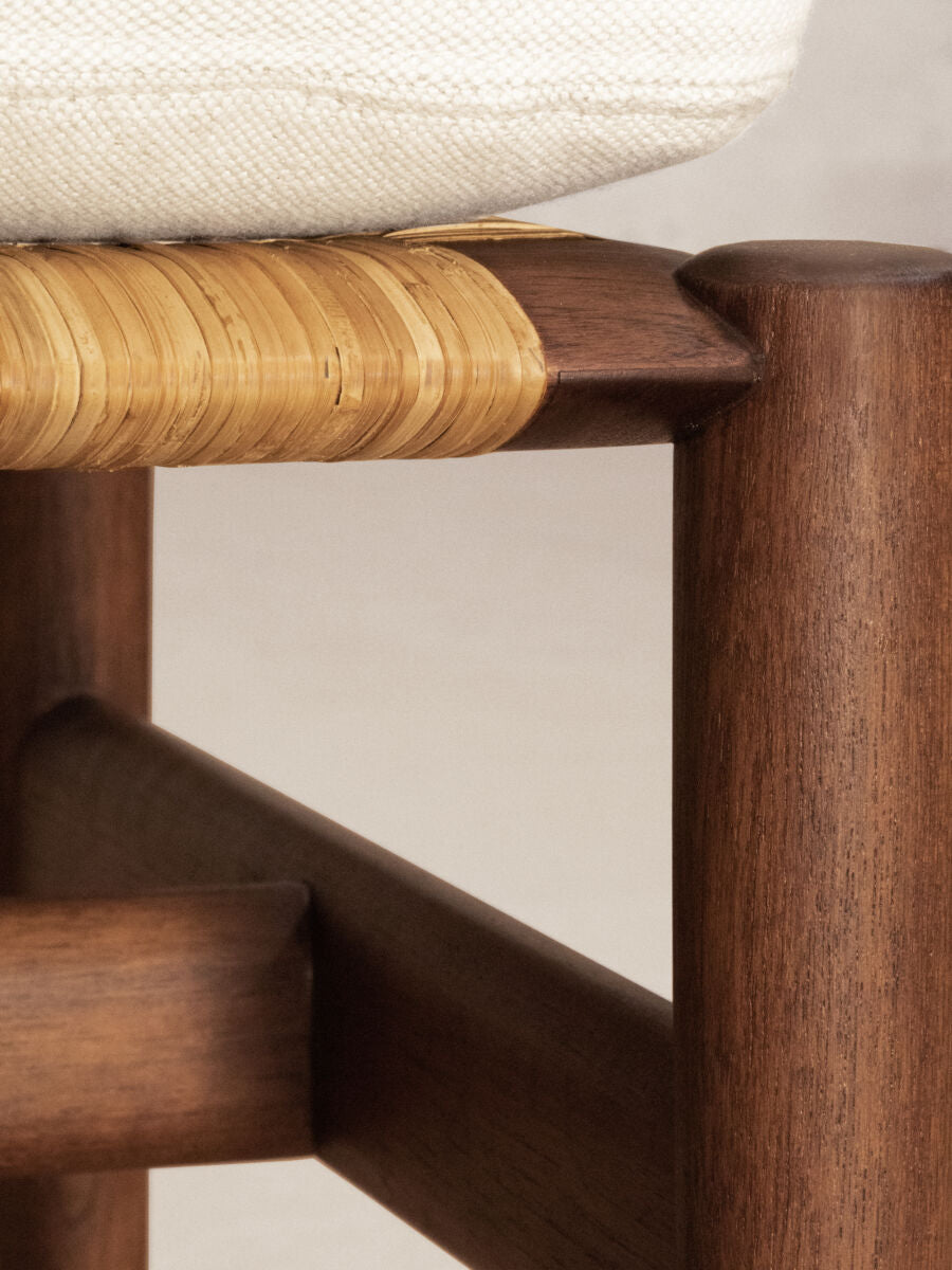 PHANTOM HANDS - Tangāli Ottoman - Tempo