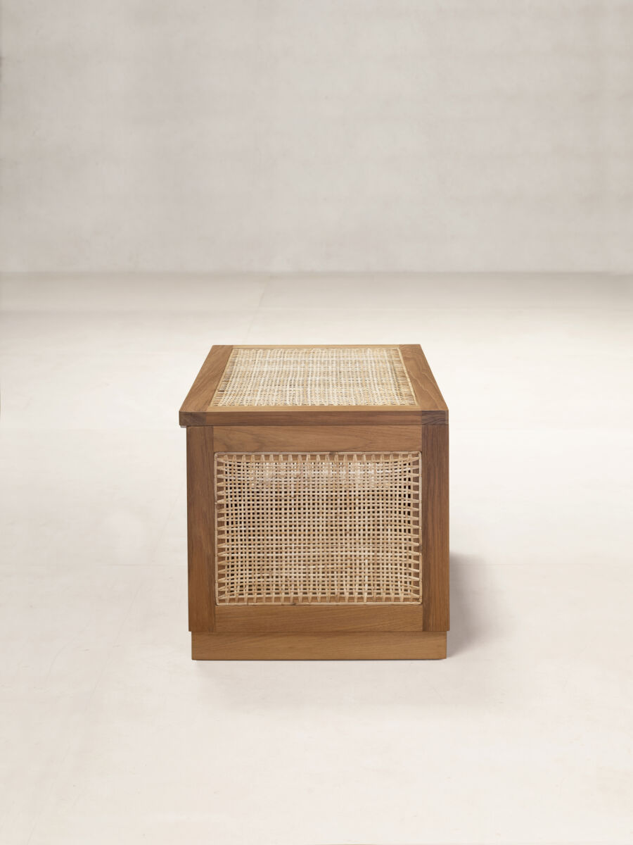 PHANTOM HANDS - Laundry Basket - Tempo