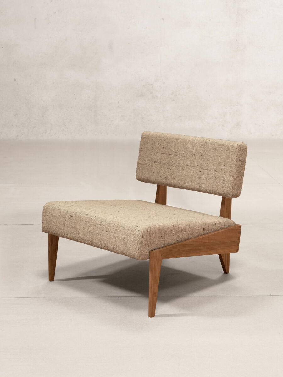 PHANTOM HANDS - x+l 11 Lounge Chair (Silk 'Sivan' Fabric) - Tempo