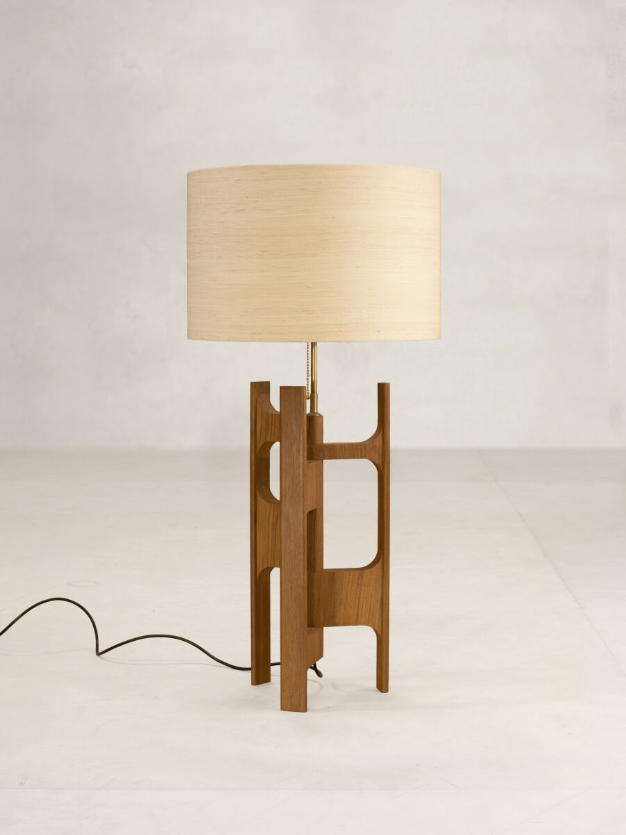 PHANTOM HANDS - x+l 03 Table Lamp - Tempo