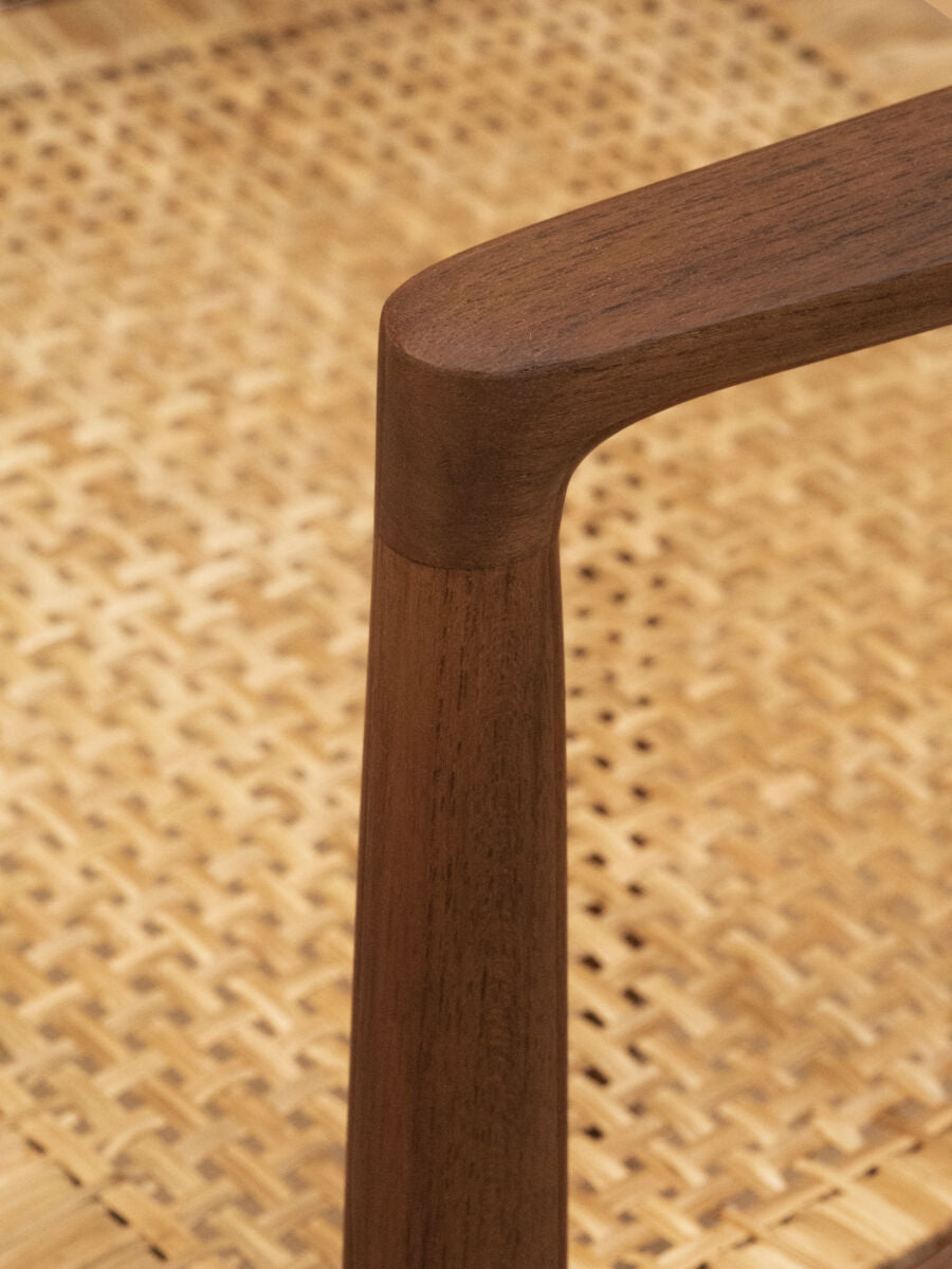 PHANTOM HANDS - Tangāli Dining Chair - Tempo