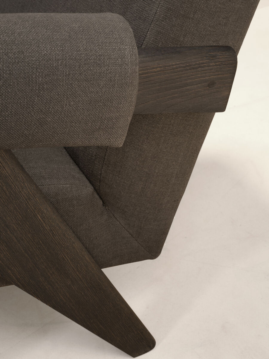 PHANTOM HANDS - Upholstered Easy Armchair/ Zanav Upholstery/ Special Edition - Tempo