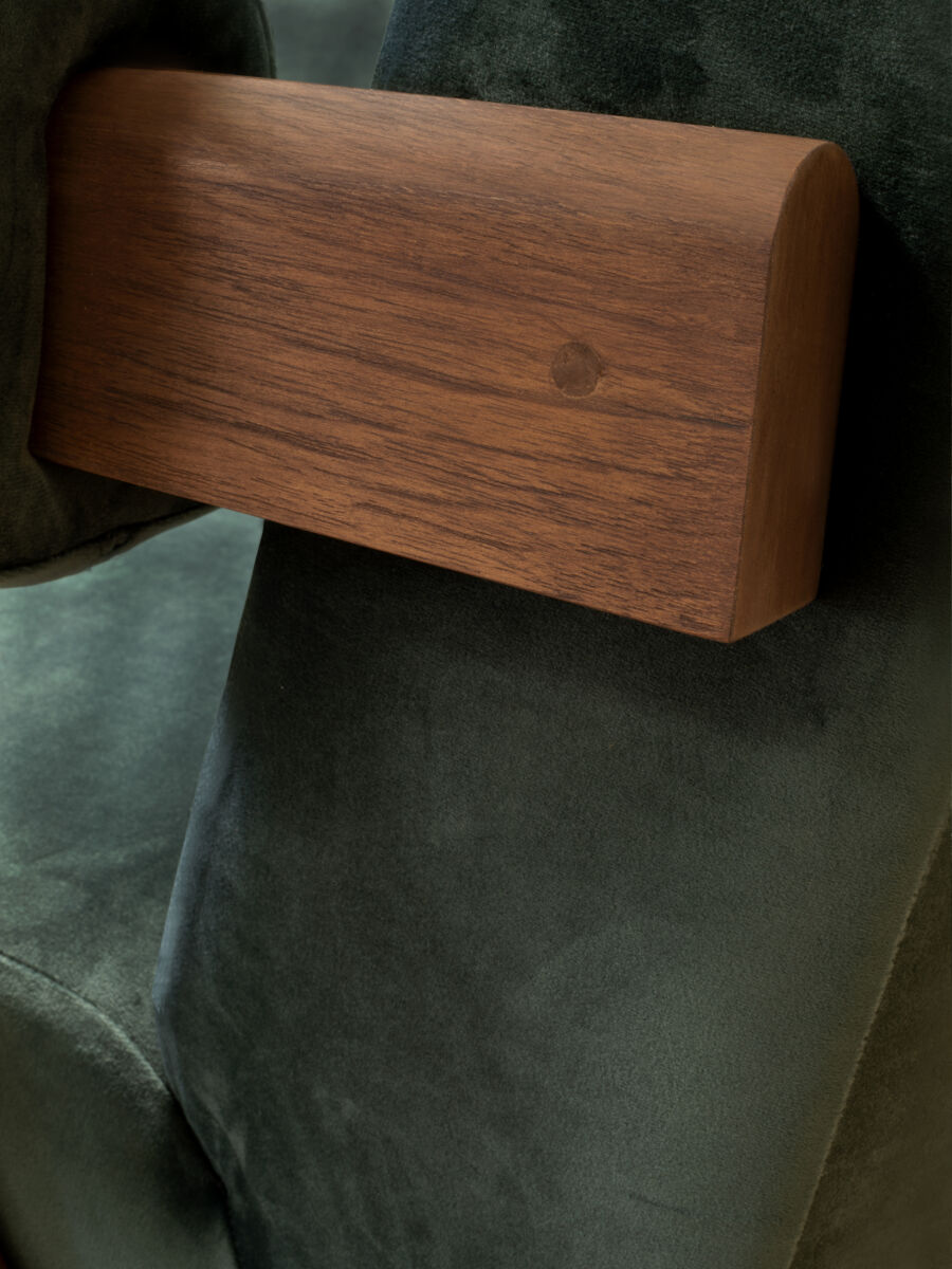 PHANTOM HANDS - Upholstered Easy Armchair/ Velvet Upholstery - Tempo