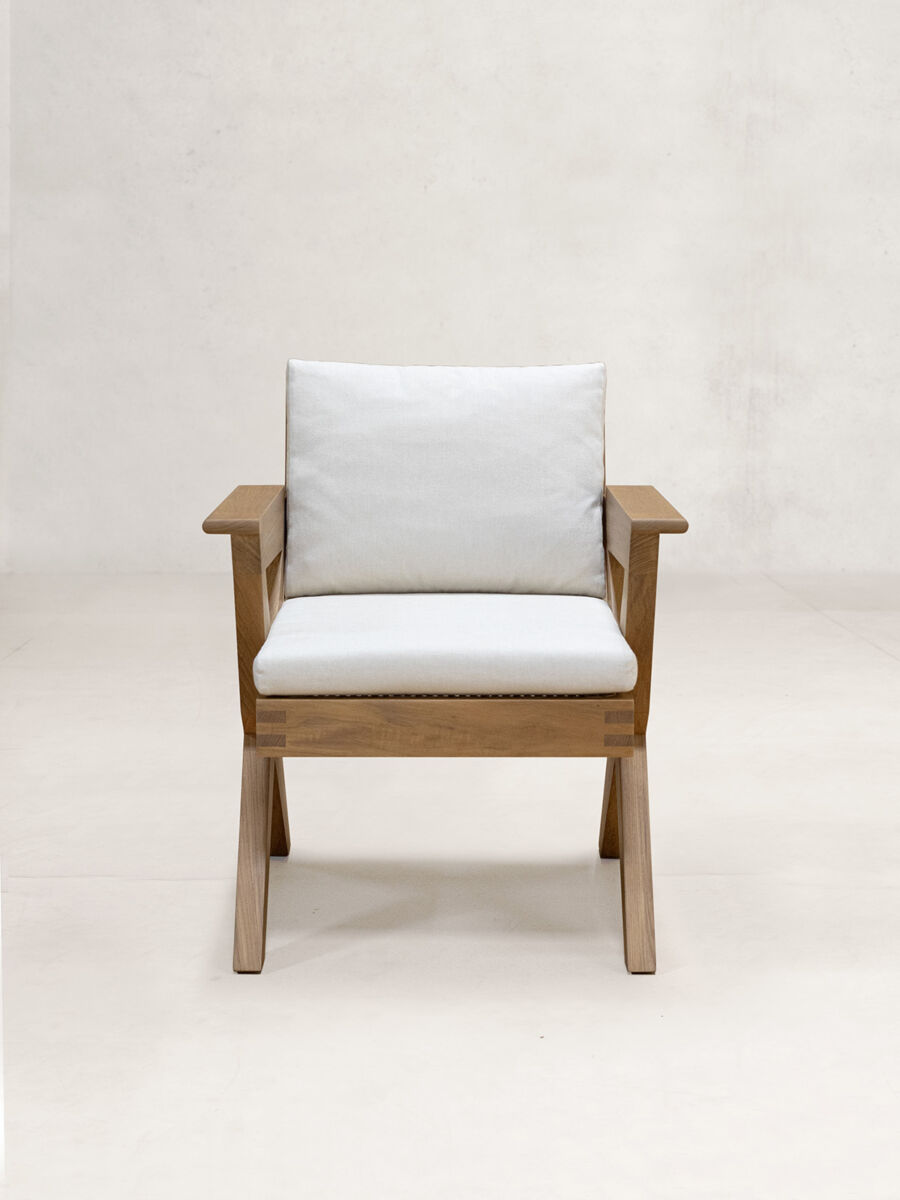 PHANTOM HANDS - AP Lounge Chair - Tempo