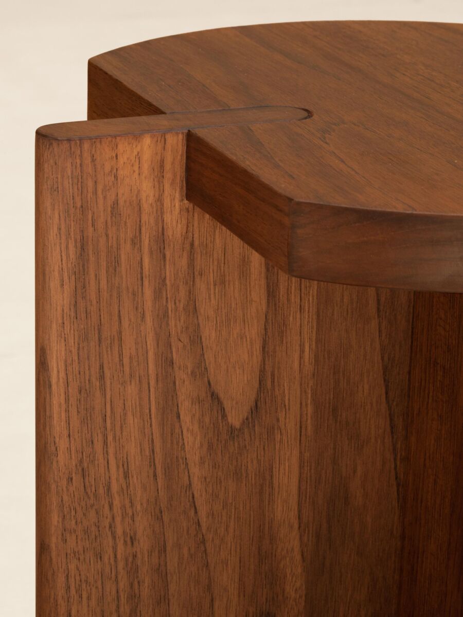 PHANTOM HANDS - x+l 16 Cut Circle Stool - Tempo