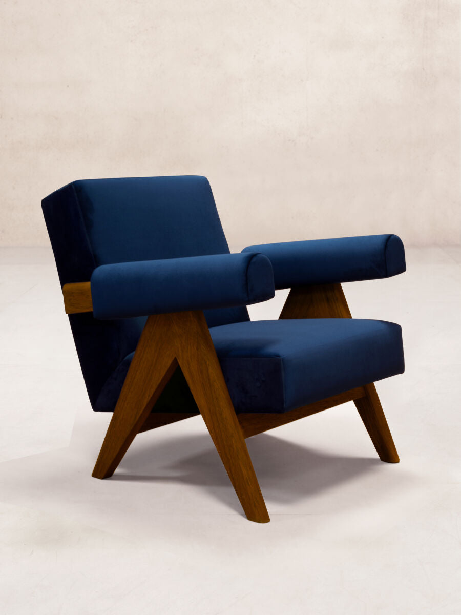 PHANTOM HANDS - Upholstered Easy Armchair/ Velvet Upholstery - Tempo