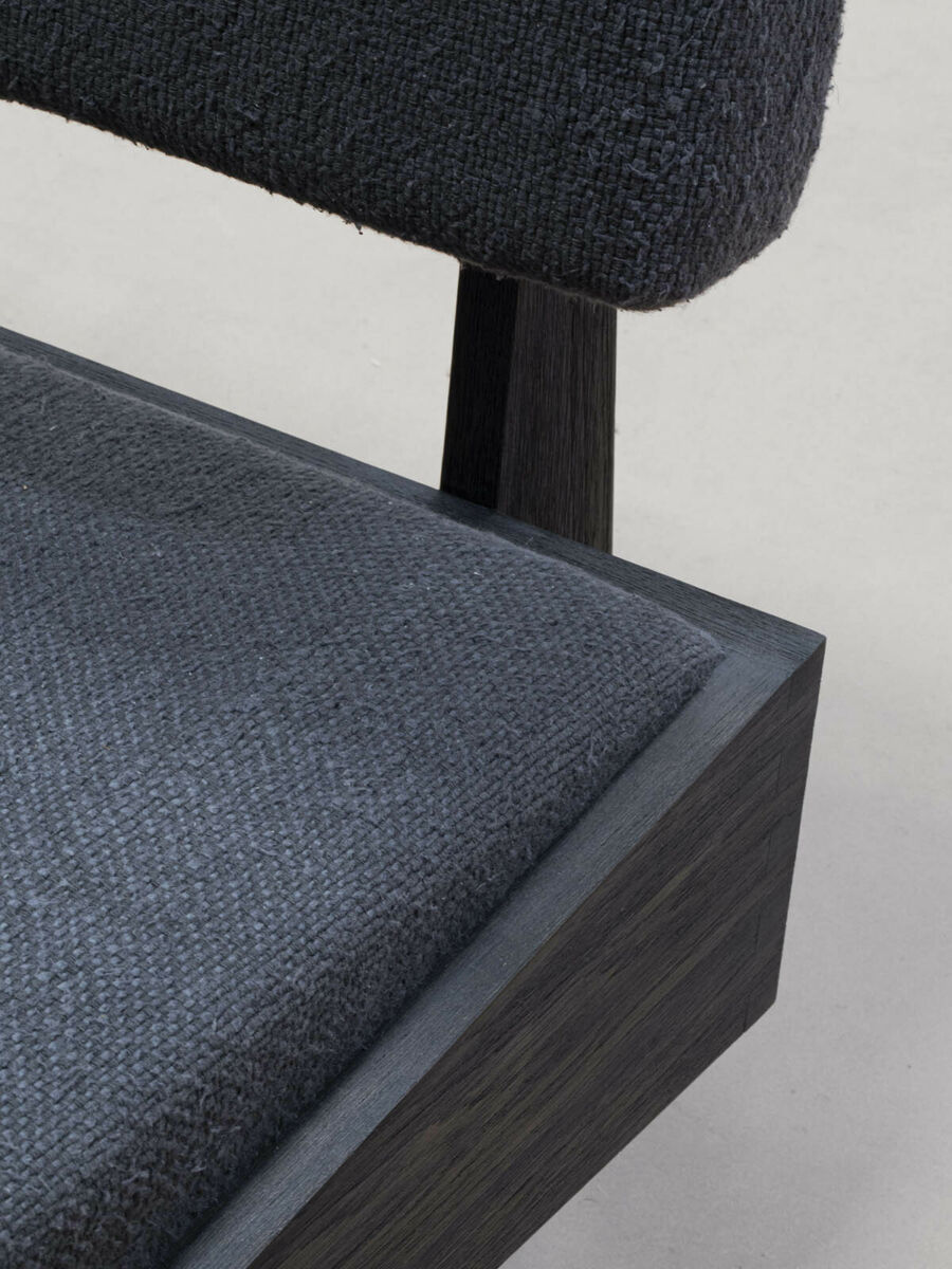 x+l 11 Lounge Chair (Thasra Fabric)