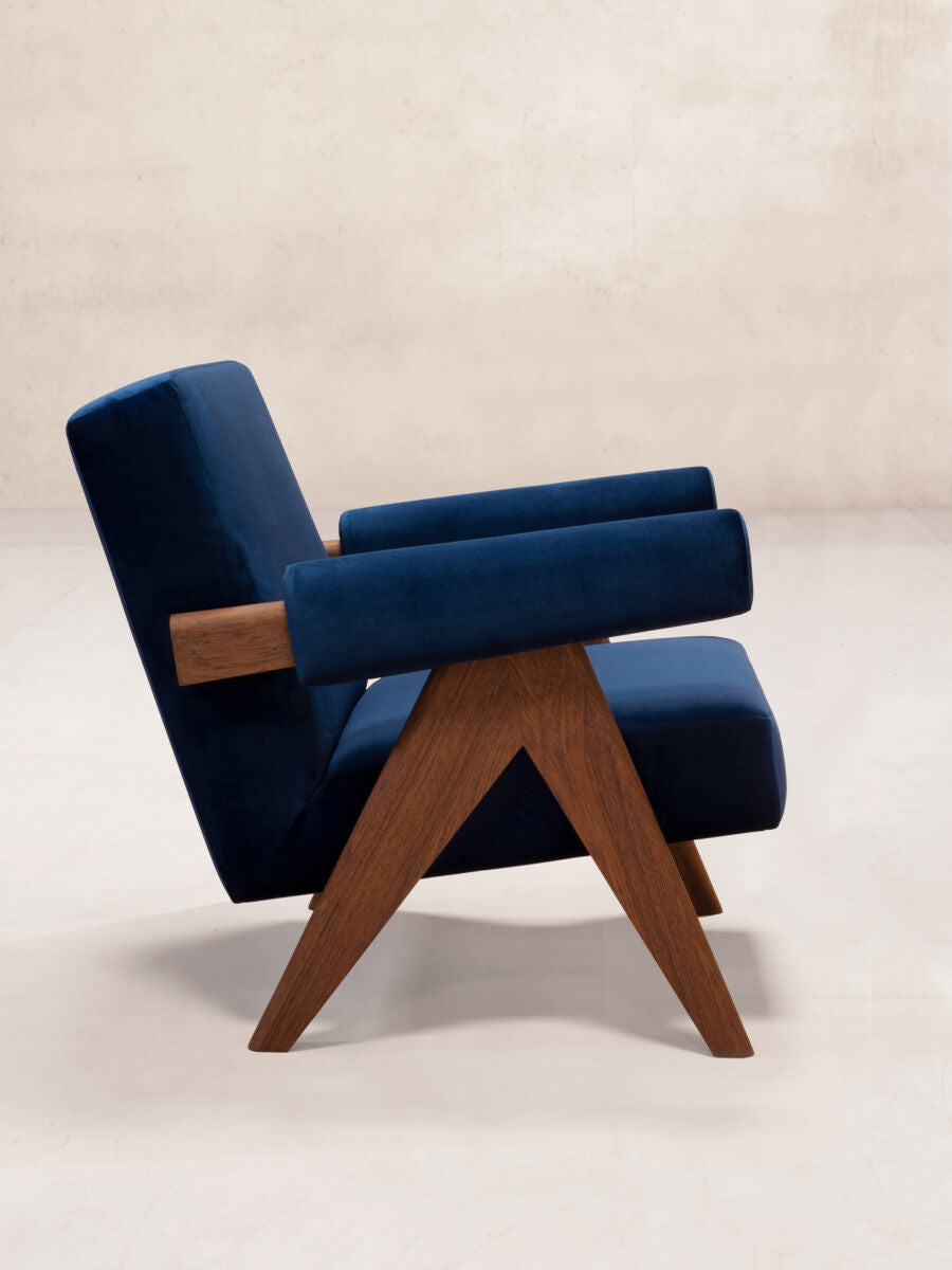 PHANTOM HANDS - Upholstered Easy Armchair/ Velvet Upholstery - Tempo