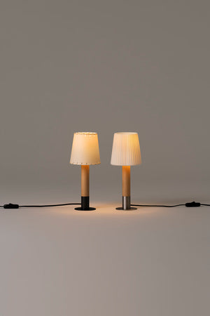 Básica Mínima Table Lamp