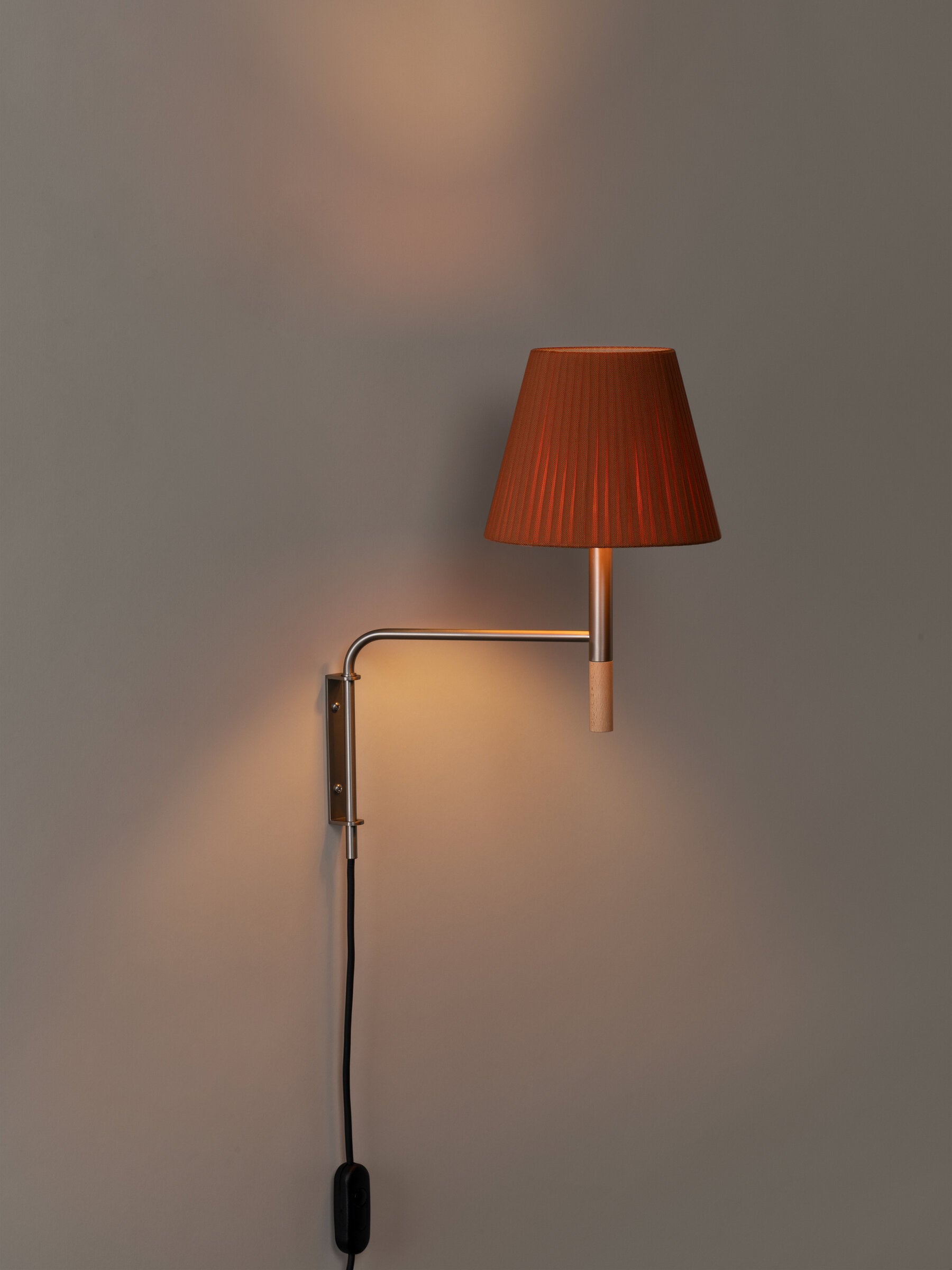 SANTA & COLE - BC Wall Lamp - Tempo