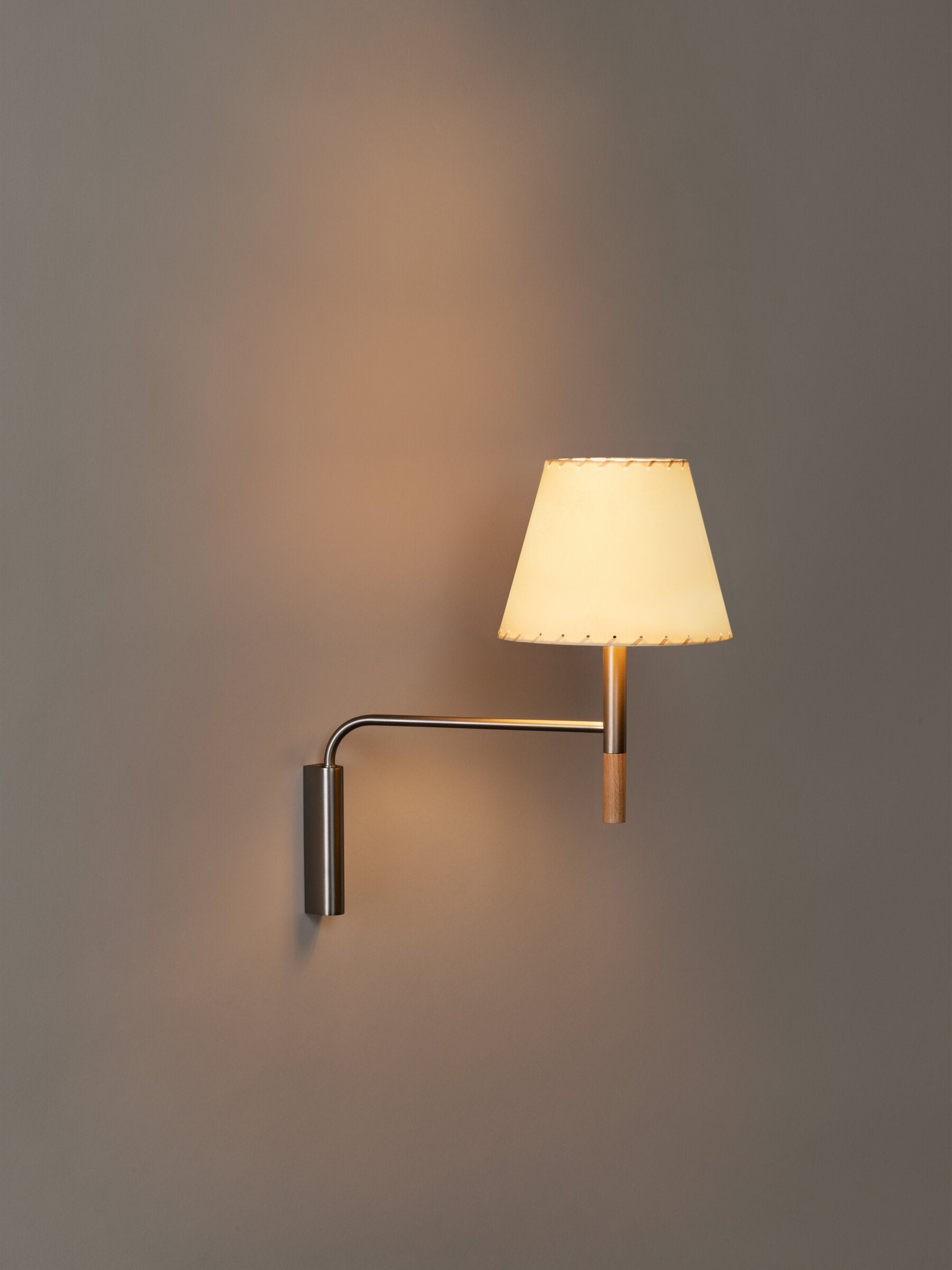 SANTA & COLE - BC Wall Lamp - Tempo