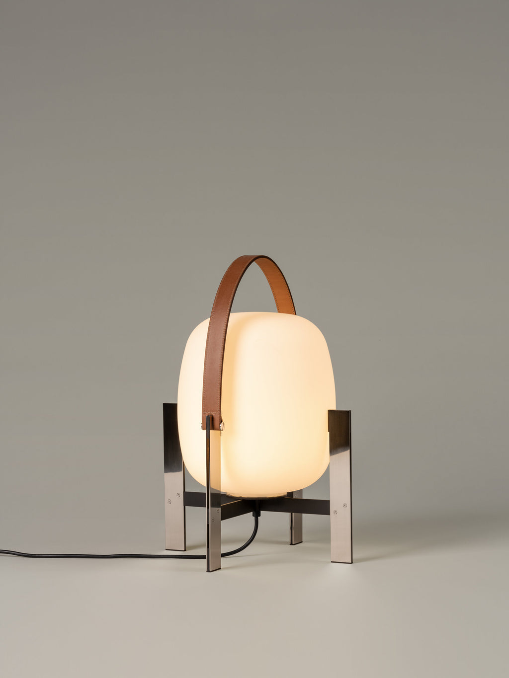 Cesta Metálica Table Lamp