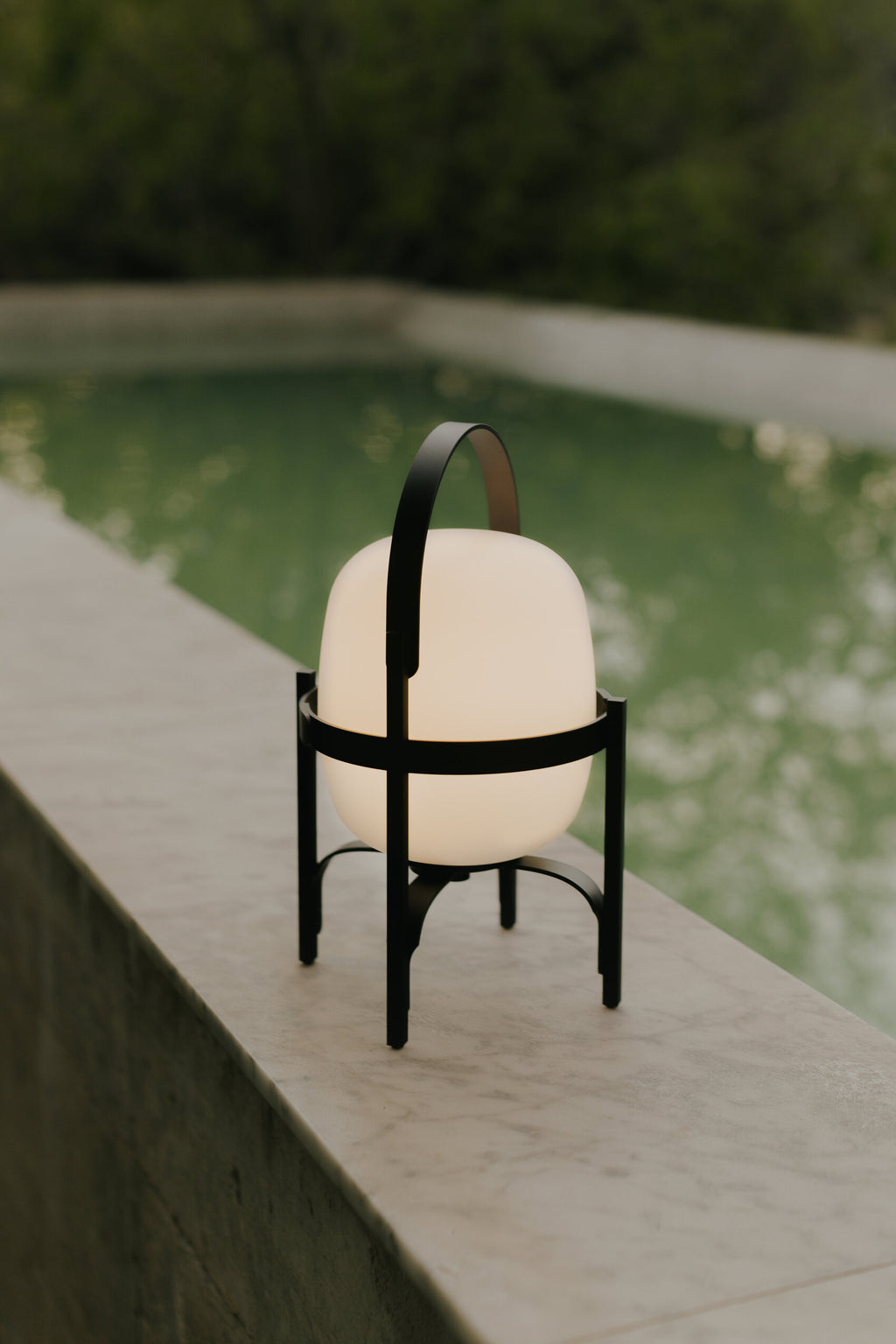 SANTA & COLE - Cestita Alubat Portable Lamp & Outdoor - Tempo