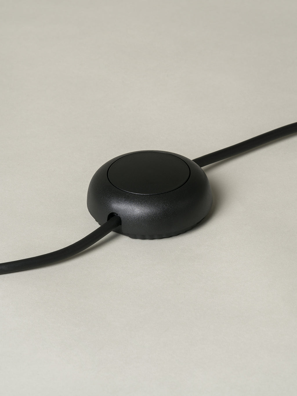 SANTA & COLE - Pie de Salón Floor lamp - Tempo